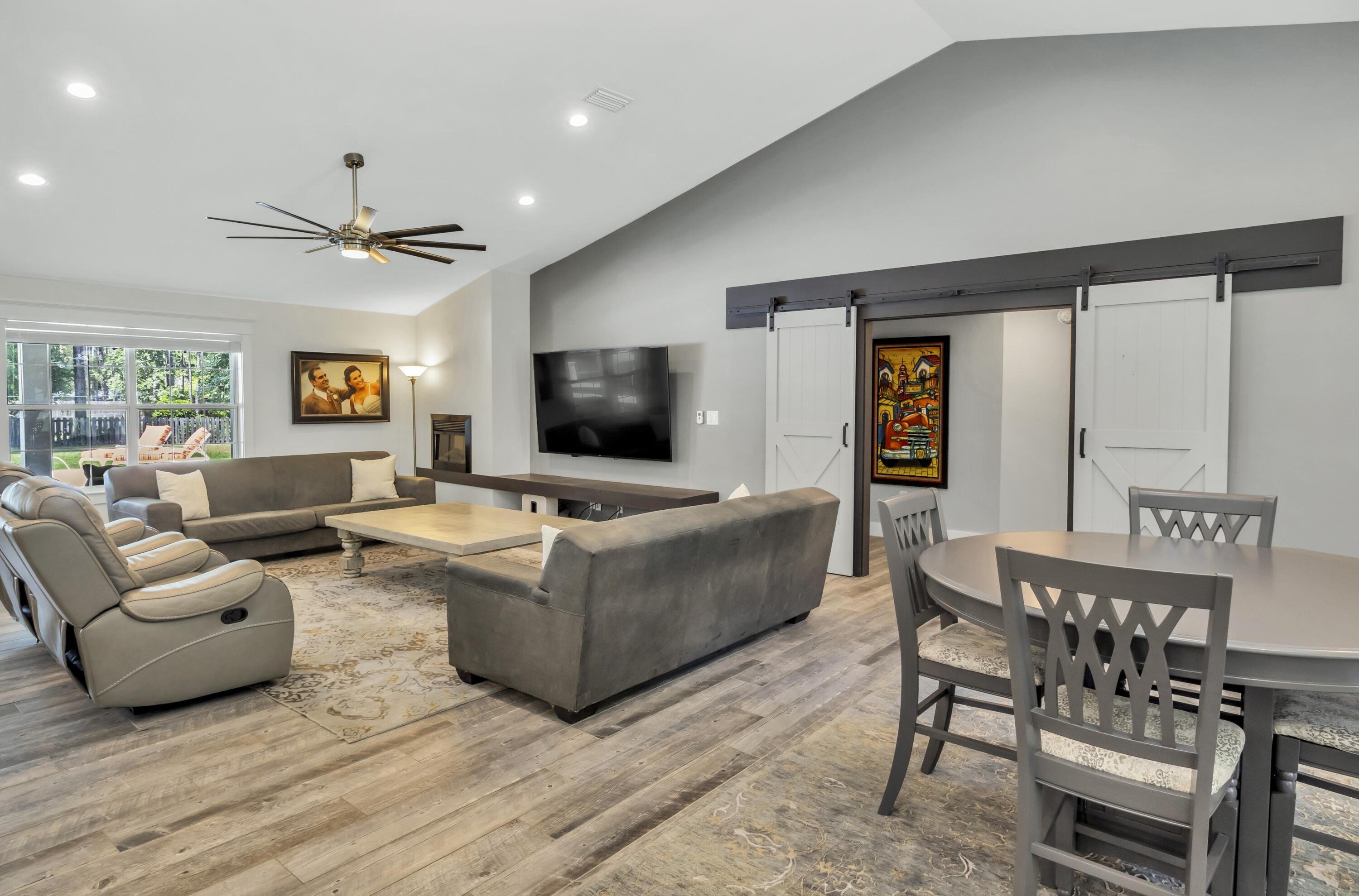 DRIFTWOOD ESTATES - Residential