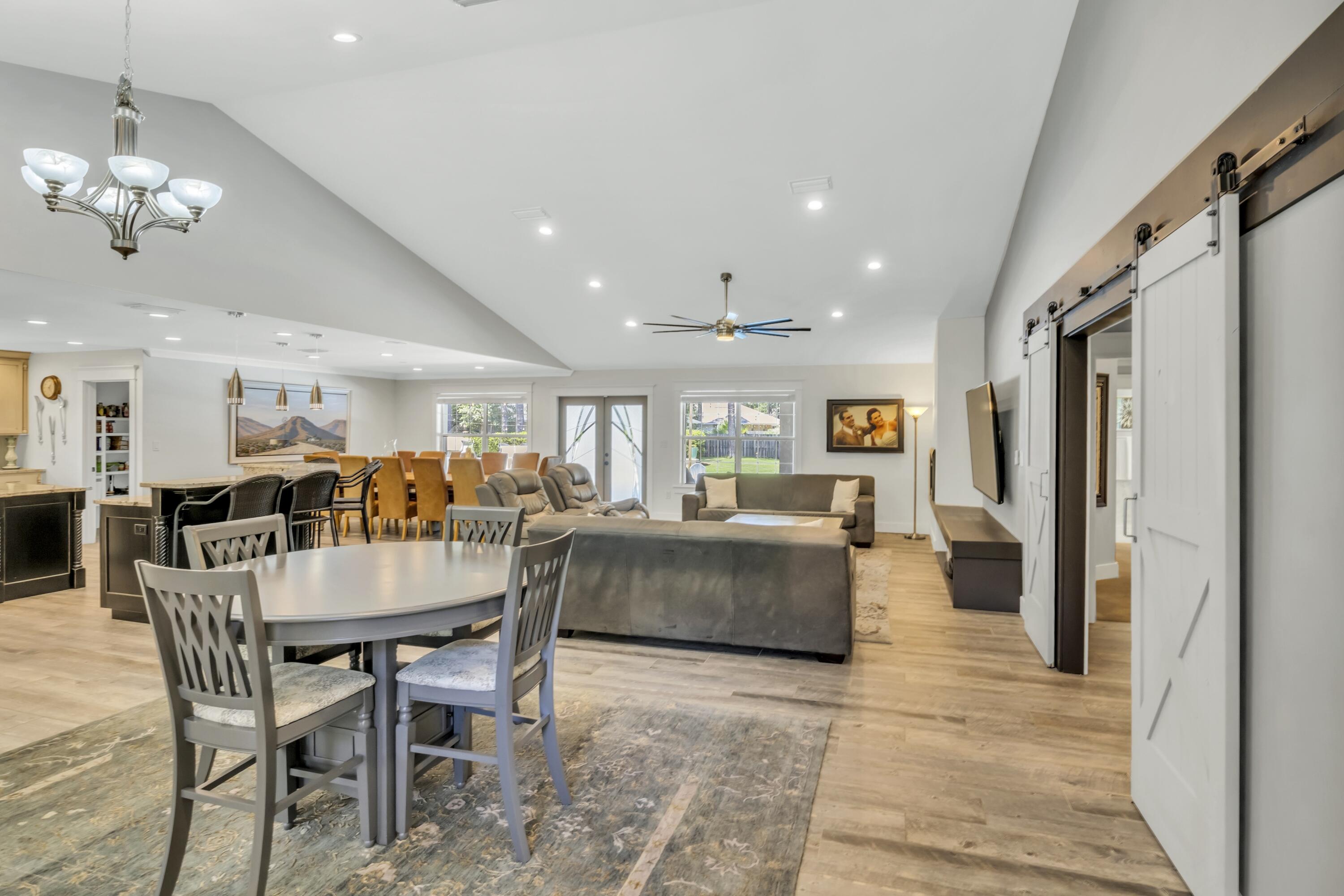 DRIFTWOOD ESTATES - Residential