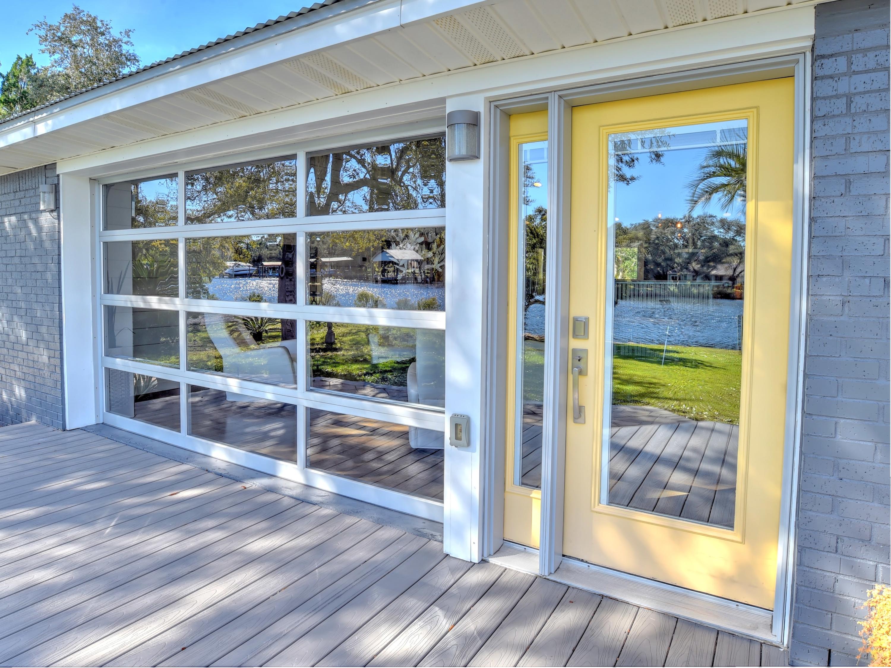 HARBOR OAKS - Residential