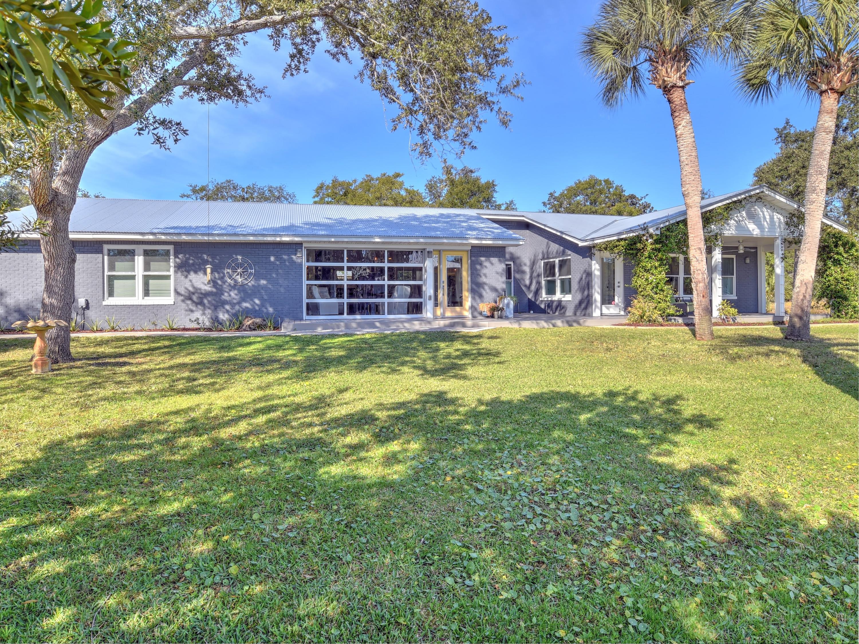 HARBOR OAKS - Residential