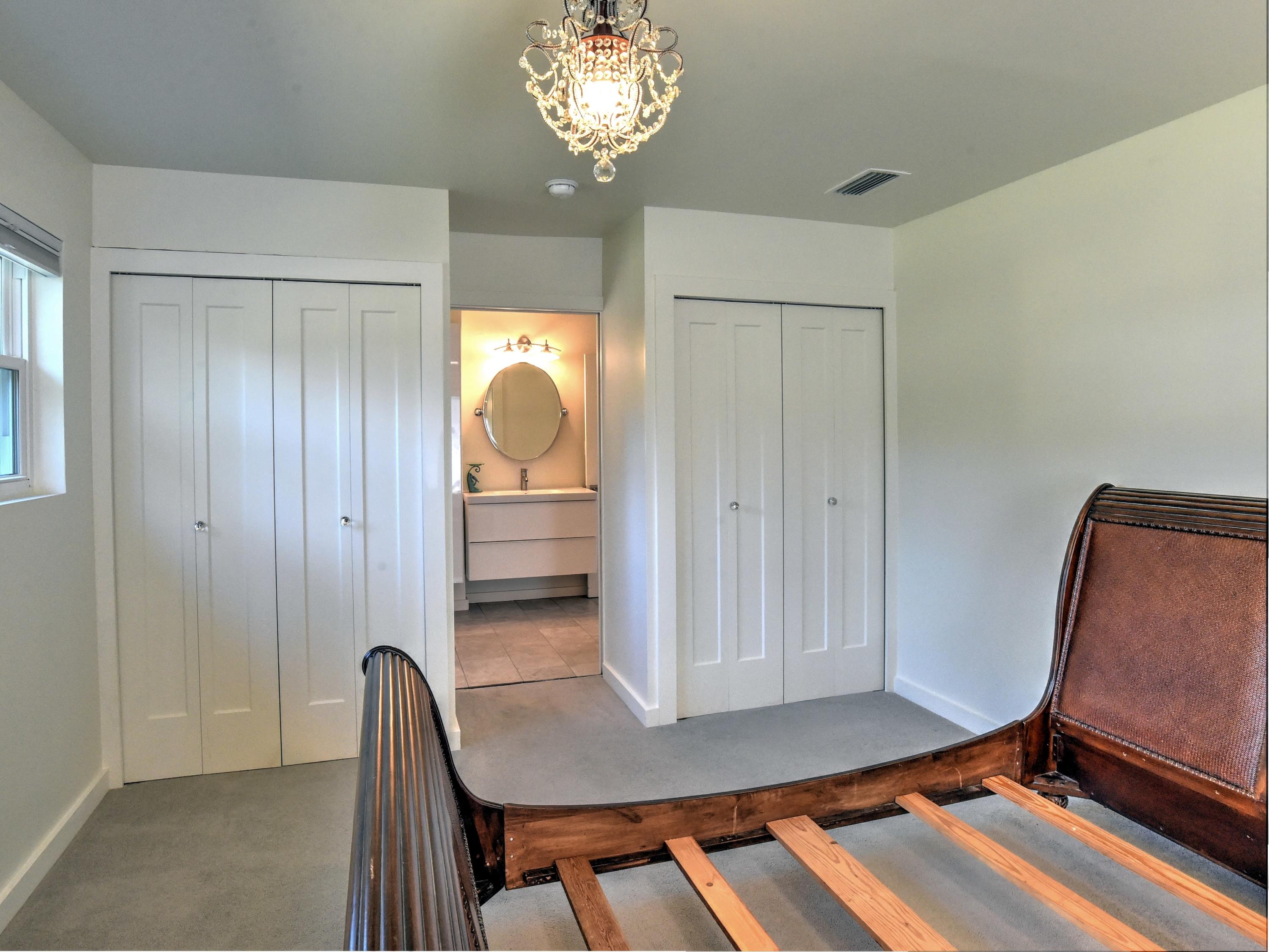 HARBOR OAKS - Residential