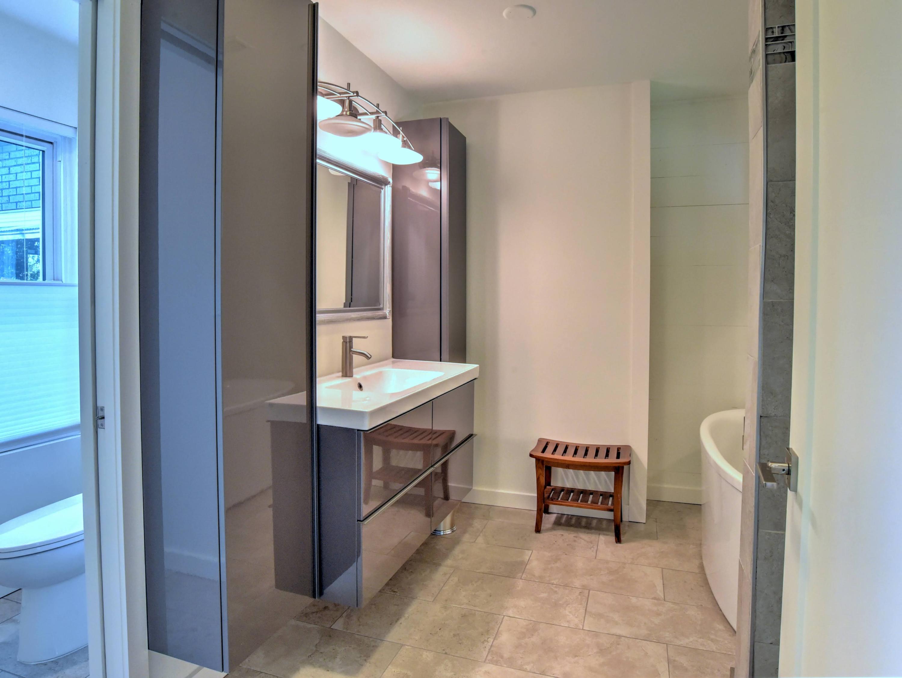 HARBOR OAKS - Residential