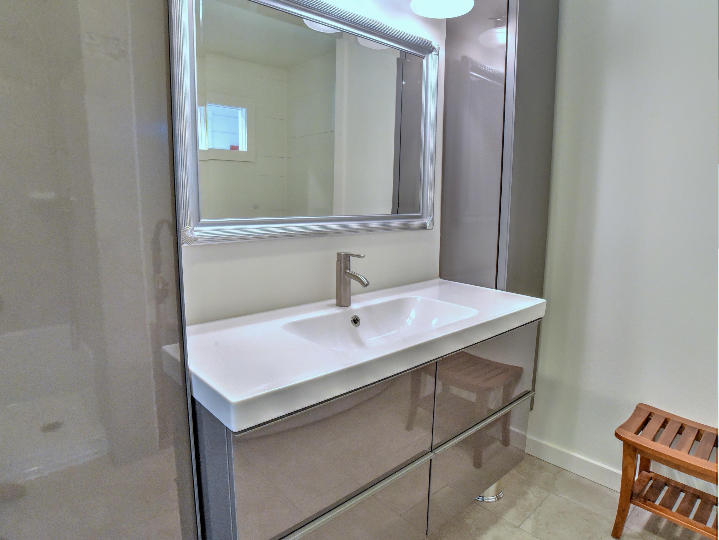 HARBOR OAKS - Residential