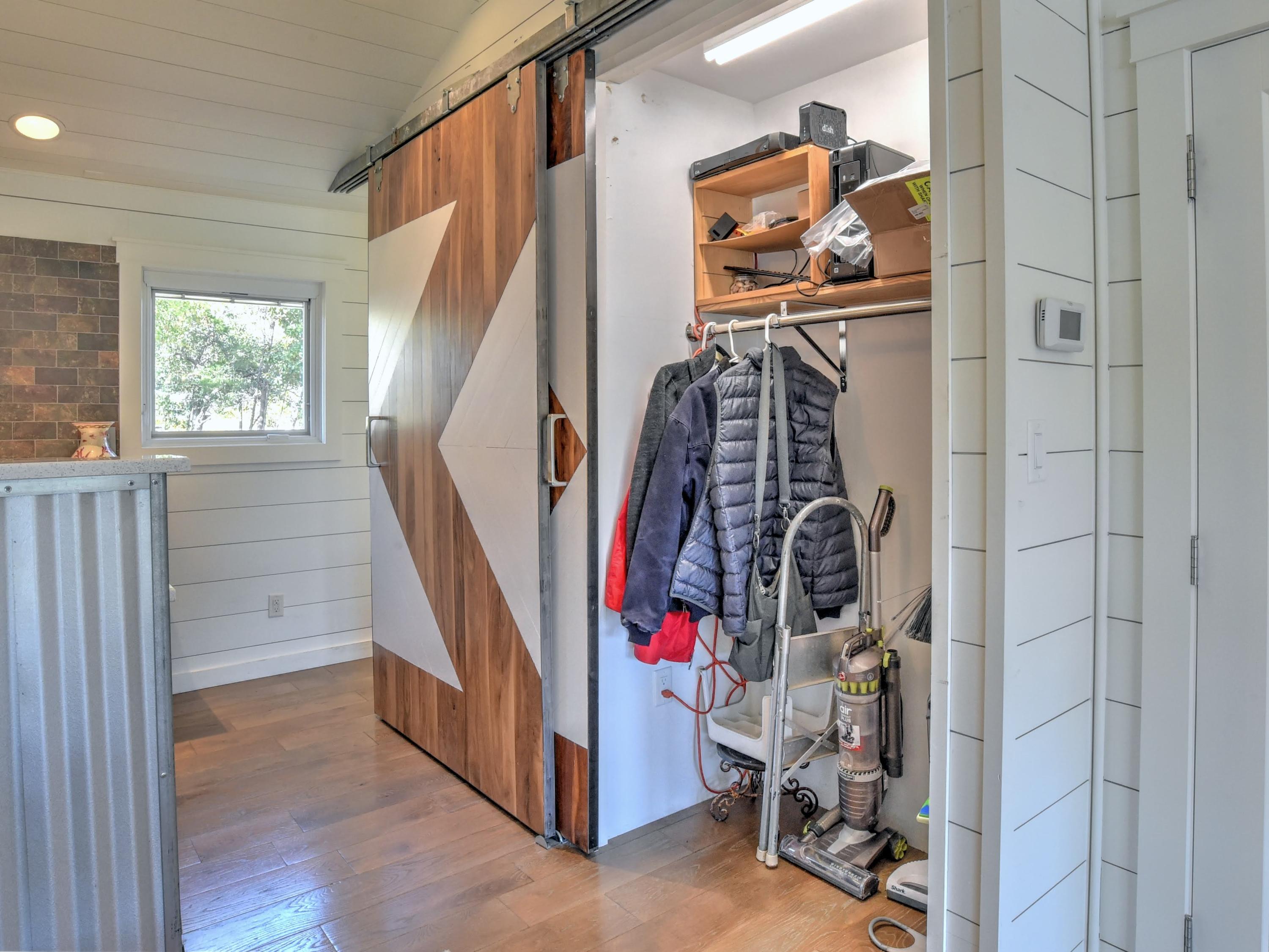 HARBOR OAKS - Residential