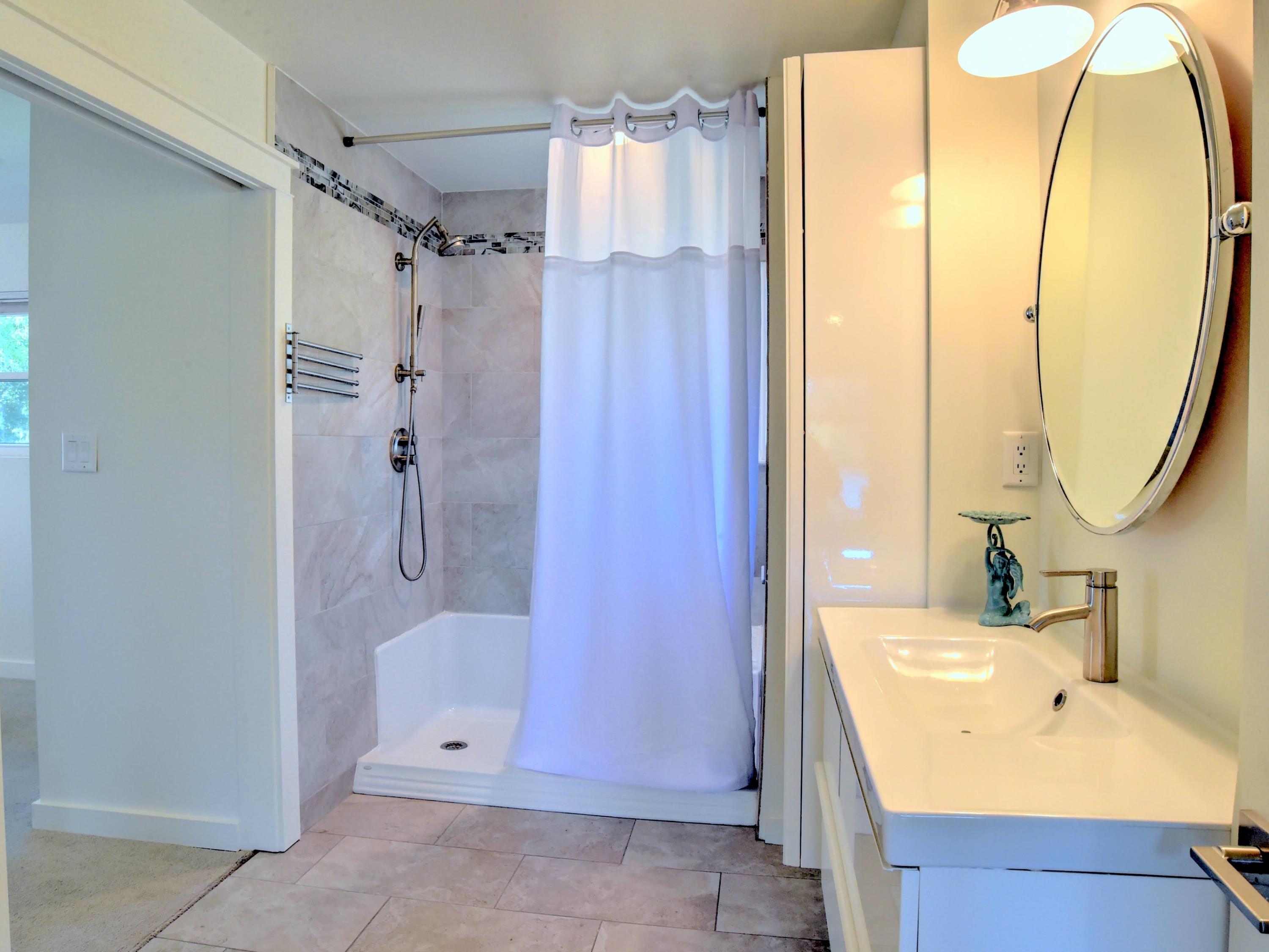 HARBOR OAKS - Residential