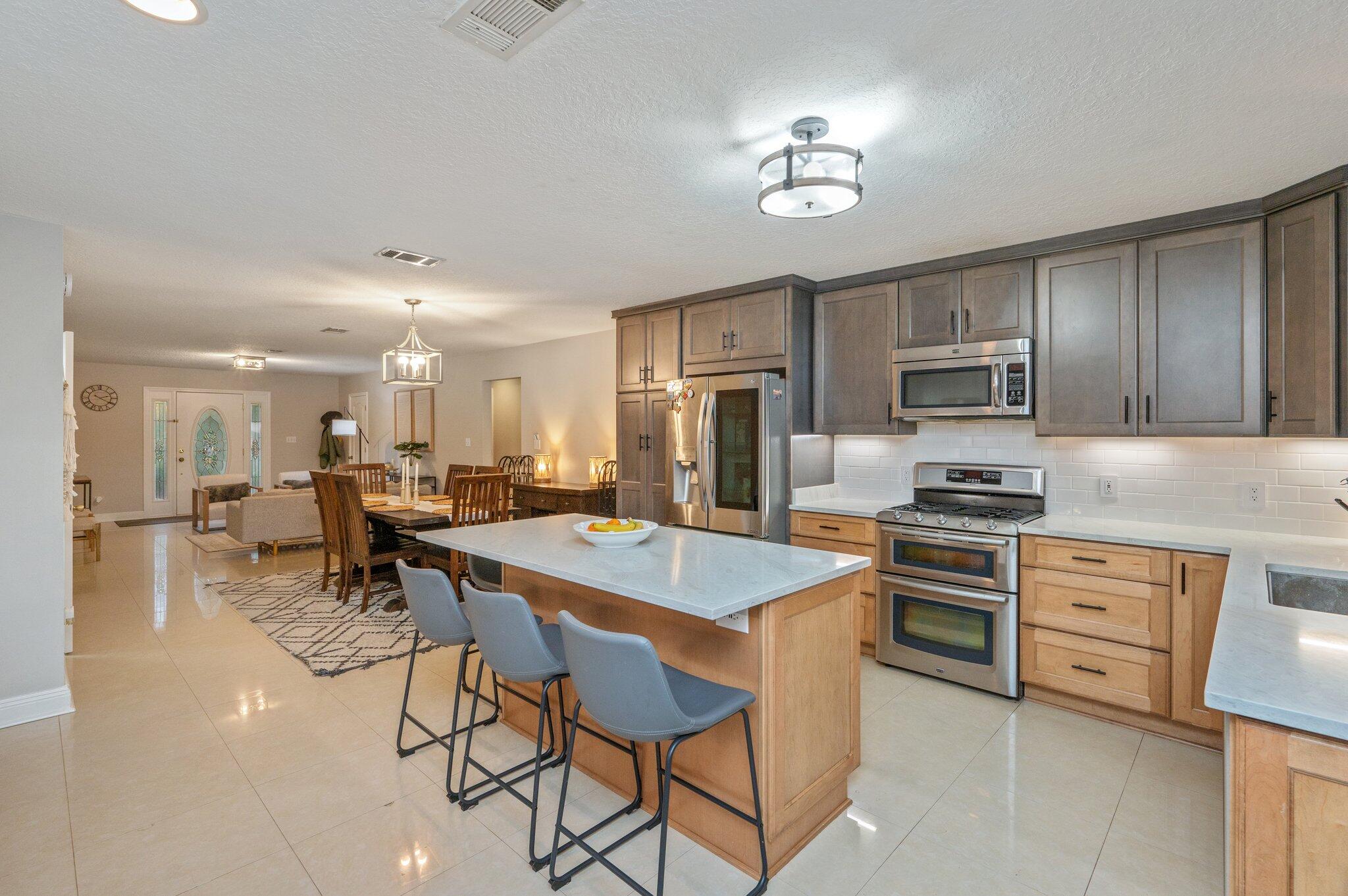 TOWER ACRES - Residential