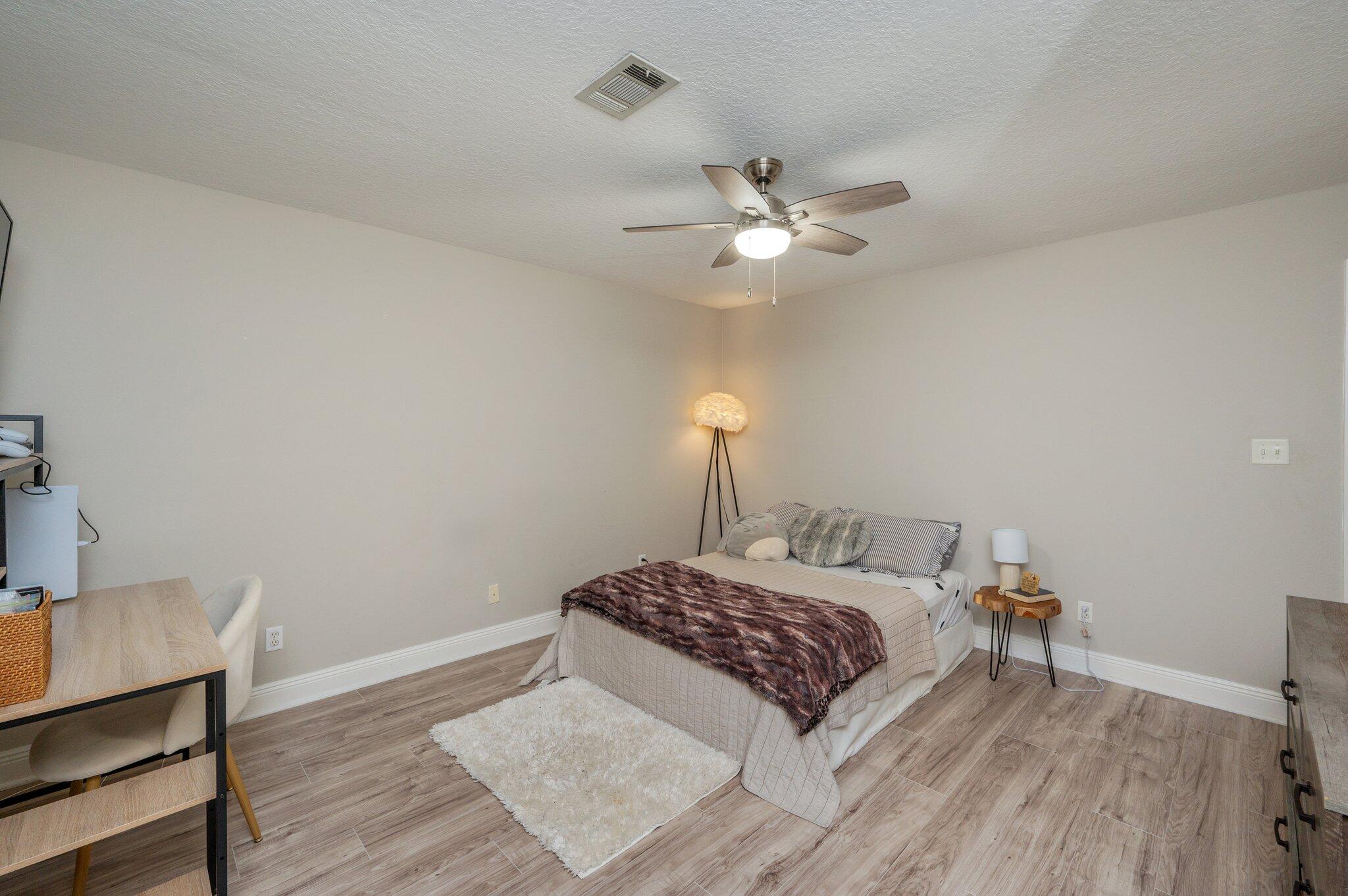 TOWER ACRES - Residential