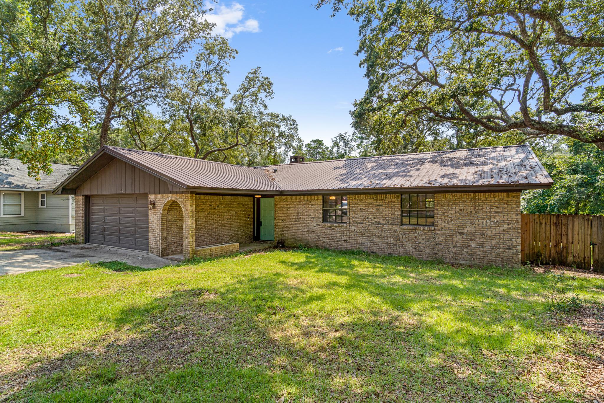 BLUEWATER BAY VILLAGE 1B - Residential