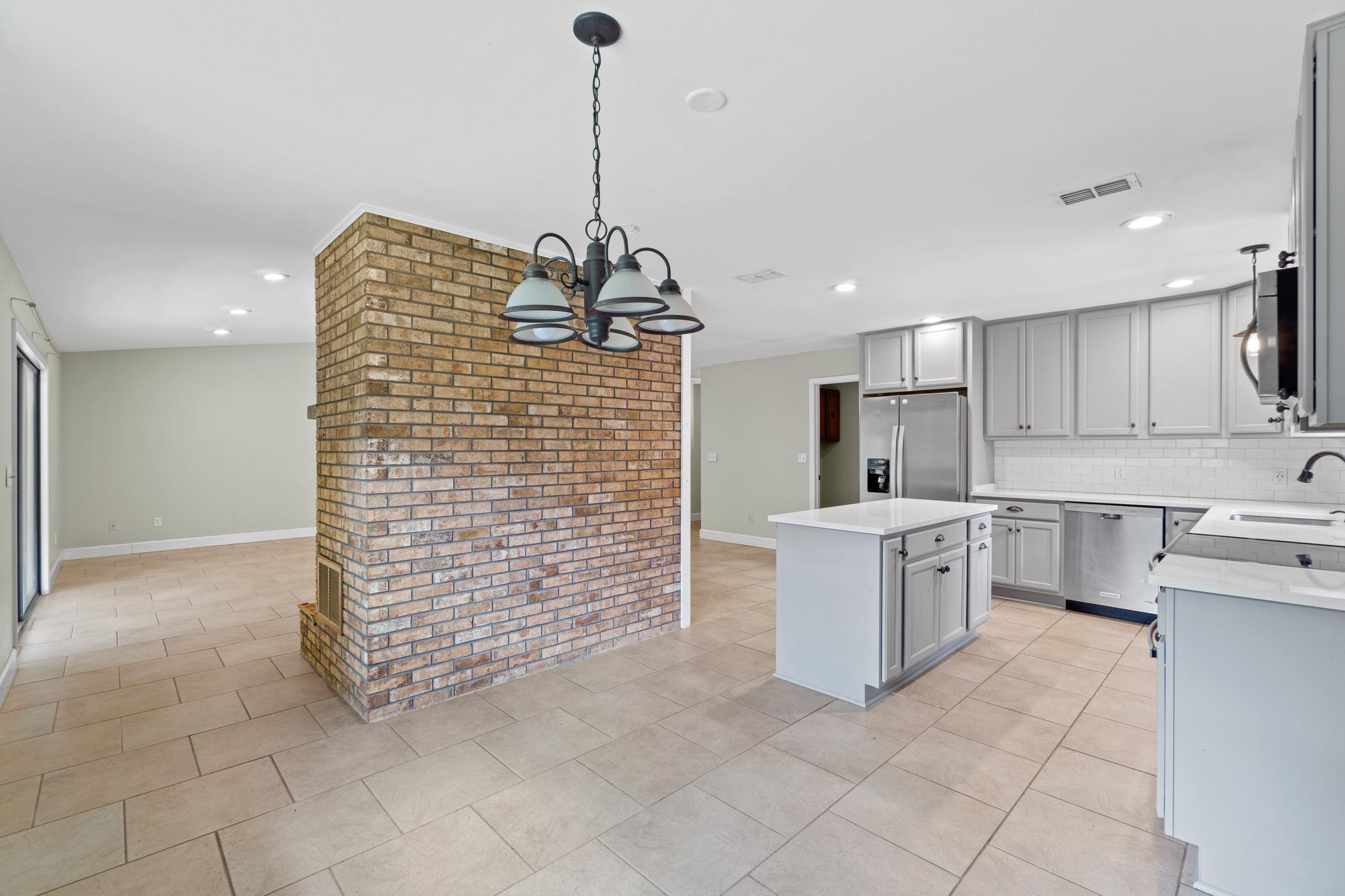 BLUEWATER BAY VILLAGE 1B - Residential