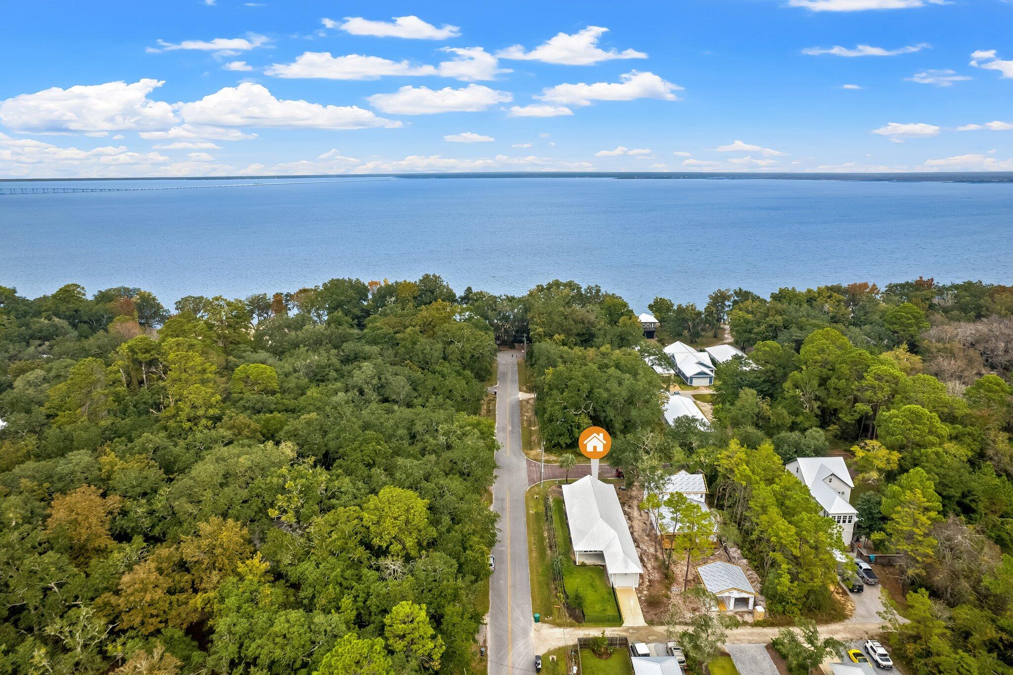 GRAYTON BAYOU - Residential Lease