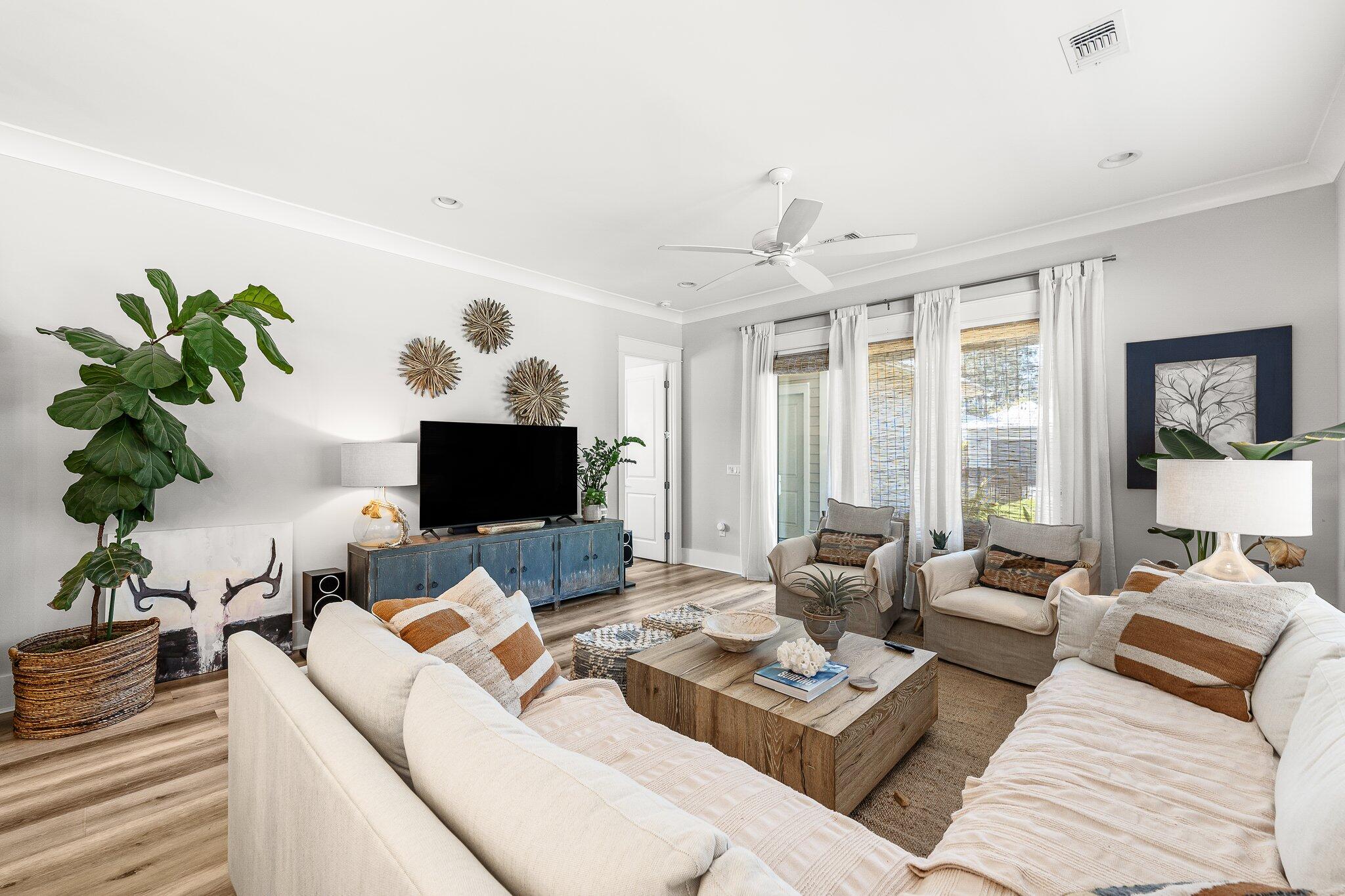 GRAYTON BAYOU - Residential Lease