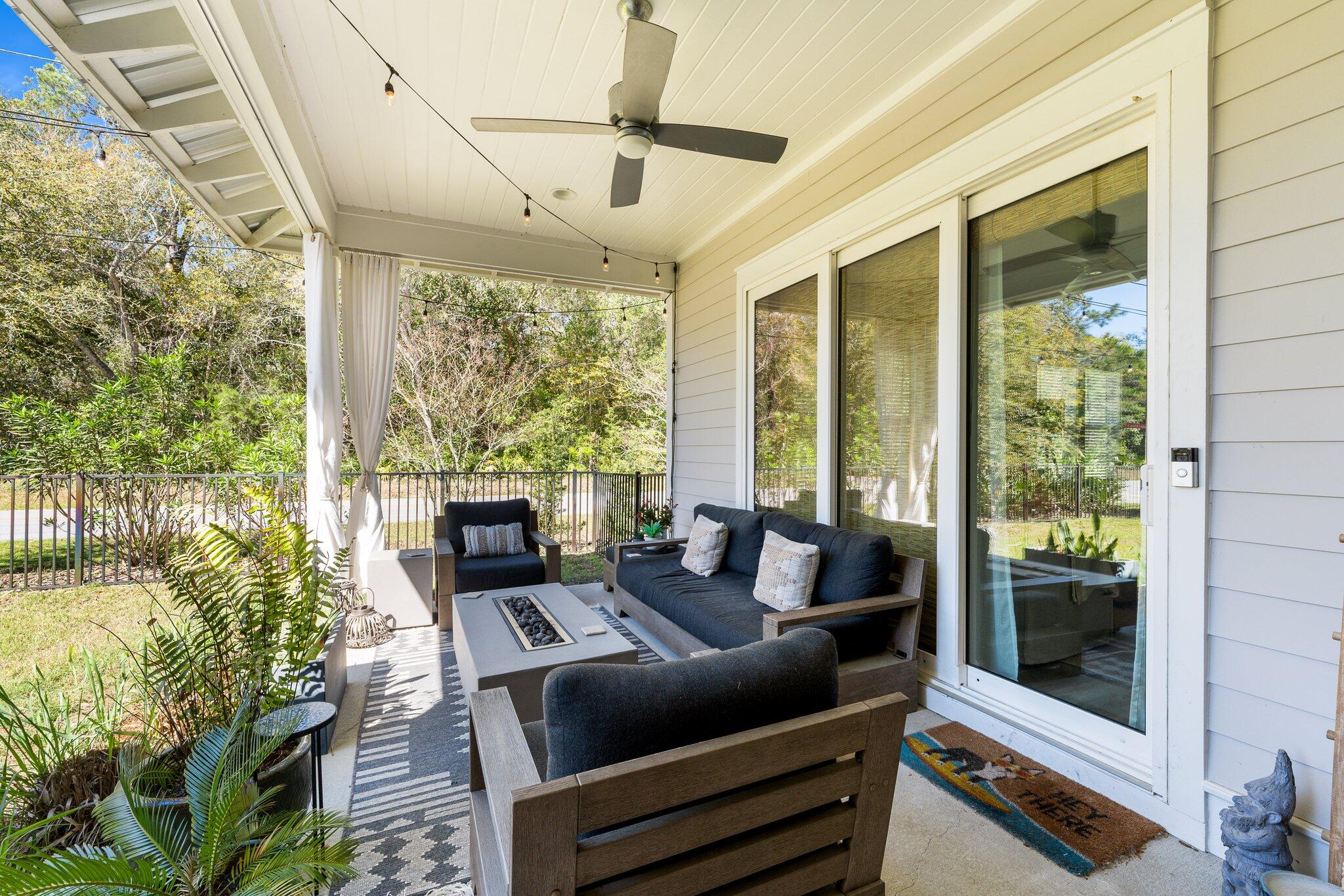 GRAYTON BAYOU - Residential Lease