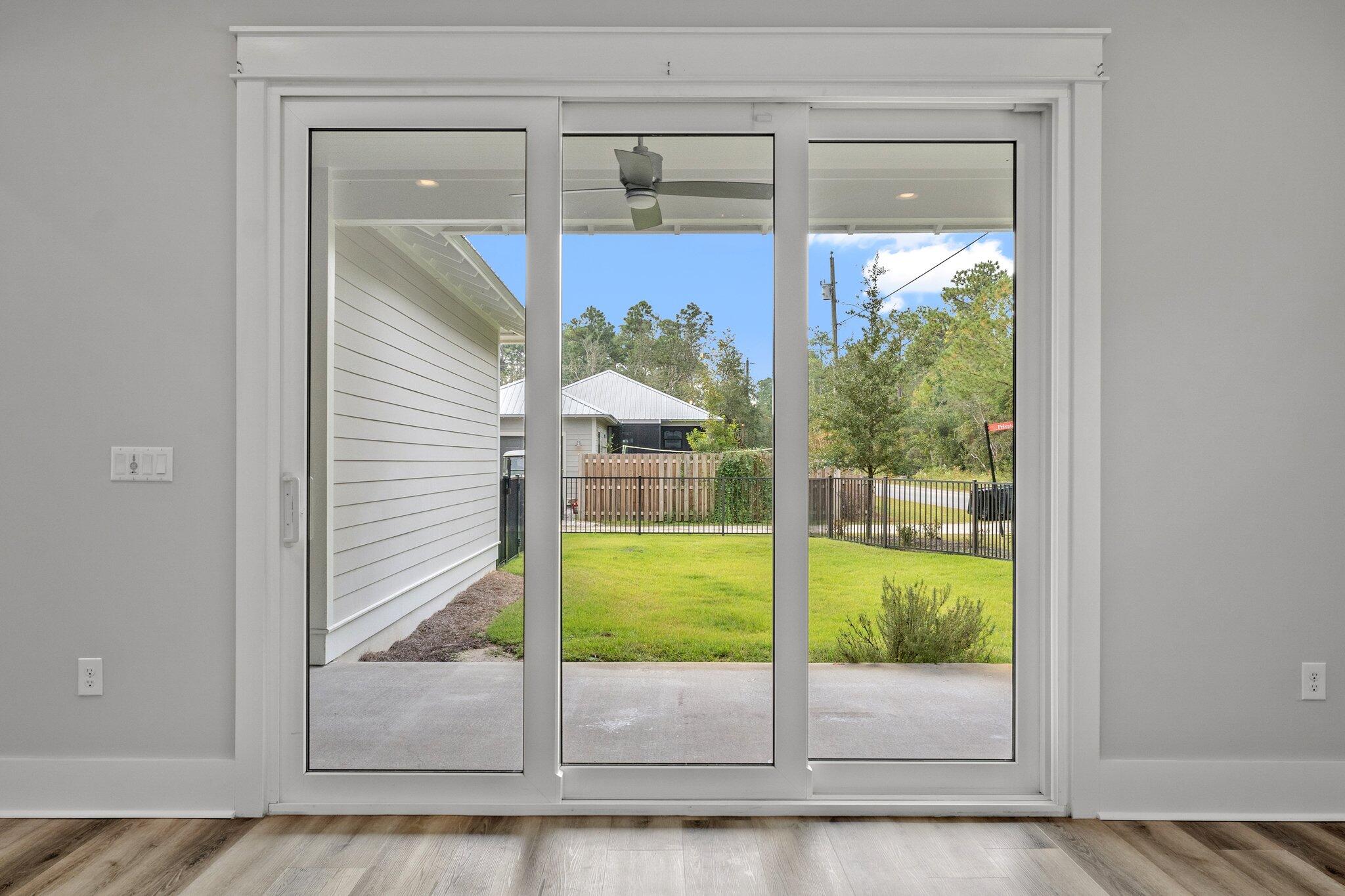 GRAYTON BAYOU - Residential Lease