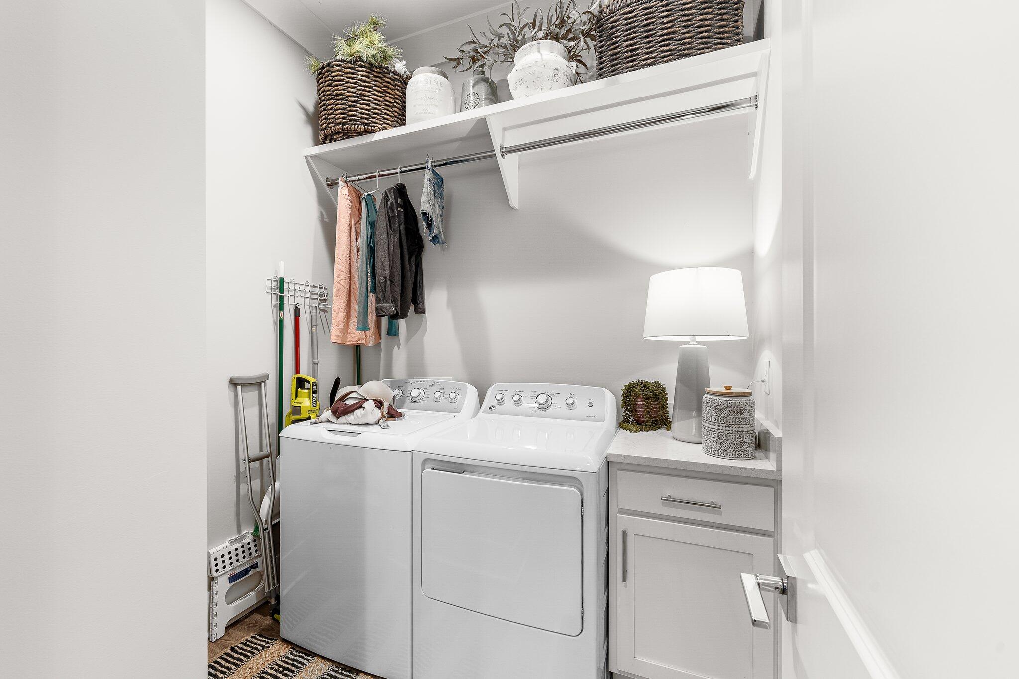 GRAYTON BAYOU - Residential Lease