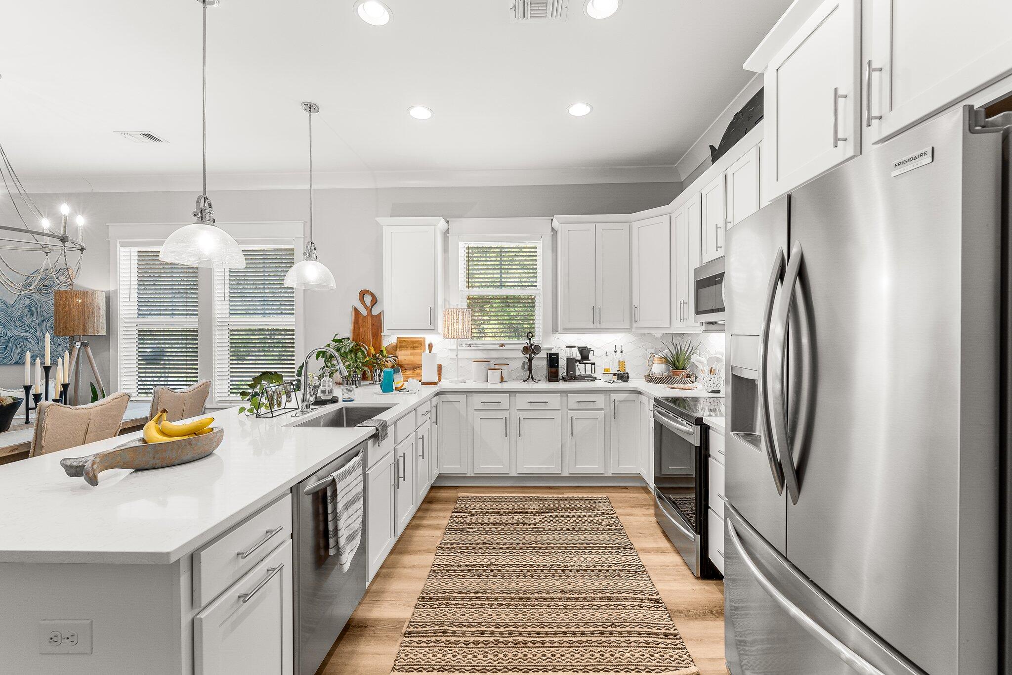 GRAYTON BAYOU - Residential Lease