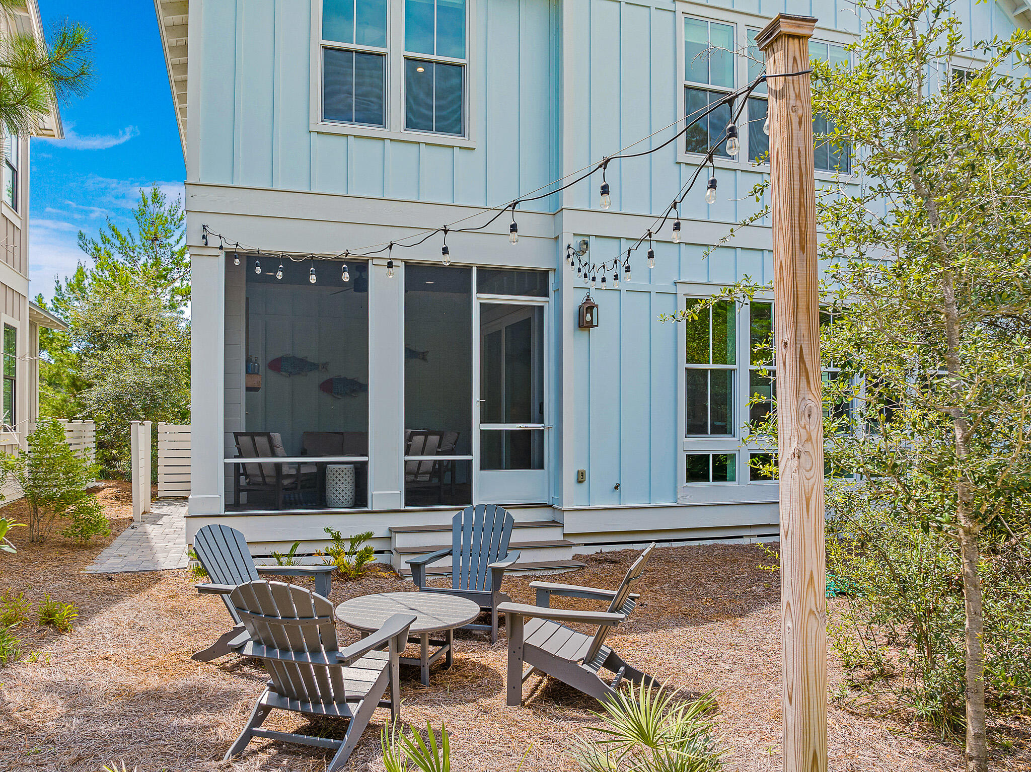 LAKESIDE AT BLUE MOUNTAIN BEACH - Residential