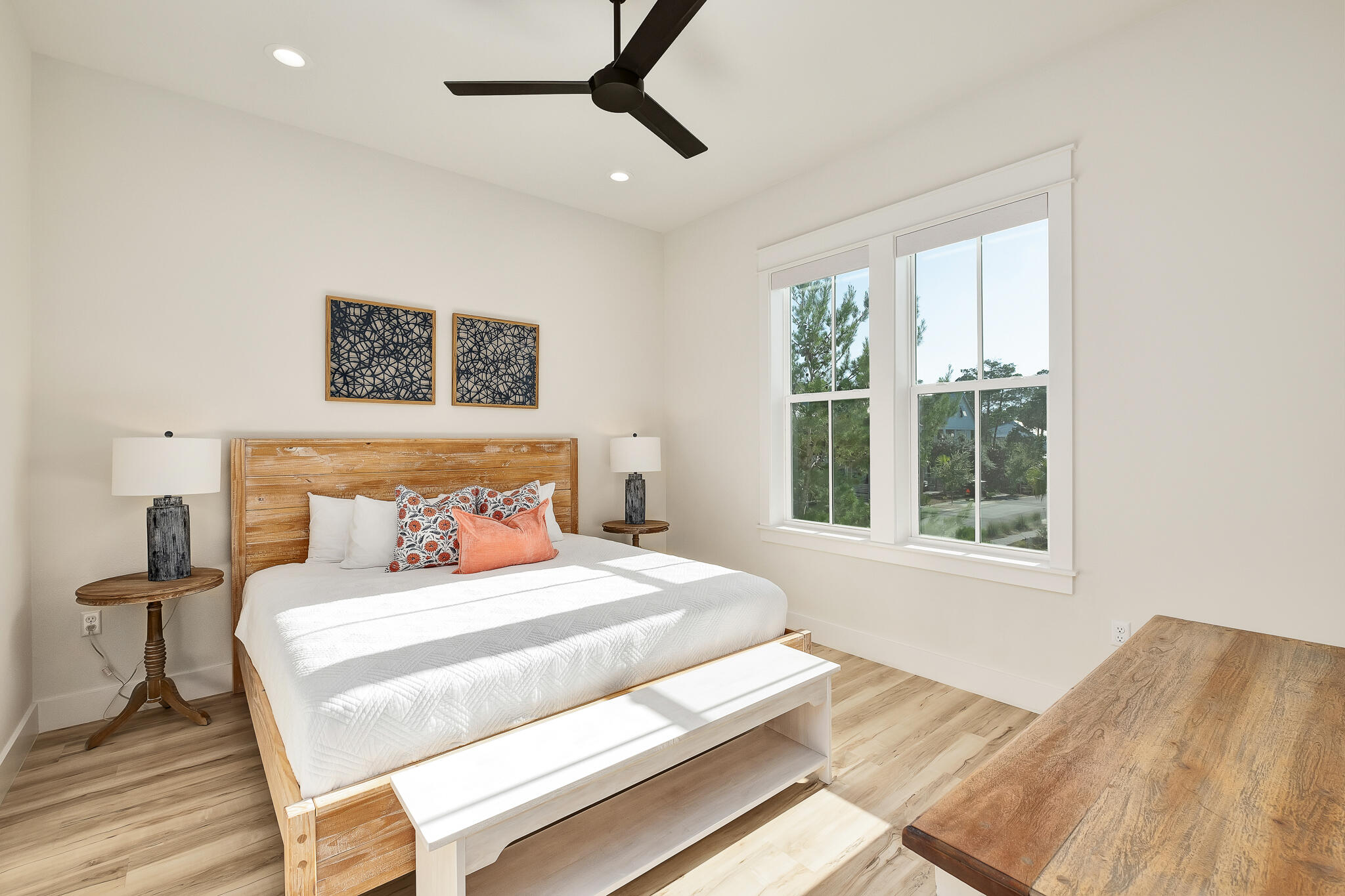 LAKESIDE AT BLUE MOUNTAIN BEACH - Residential