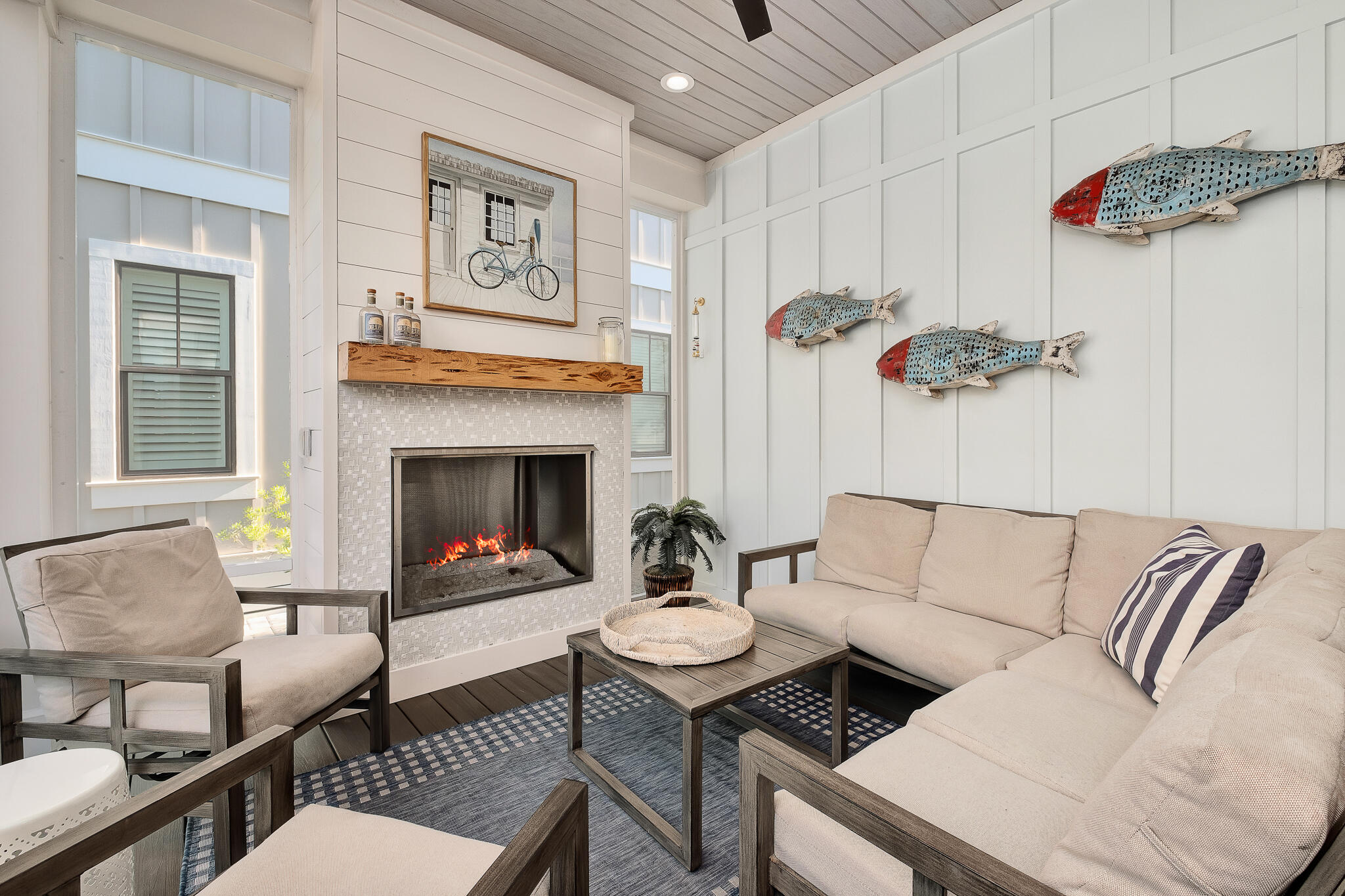LAKESIDE AT BLUE MOUNTAIN BEACH - Residential