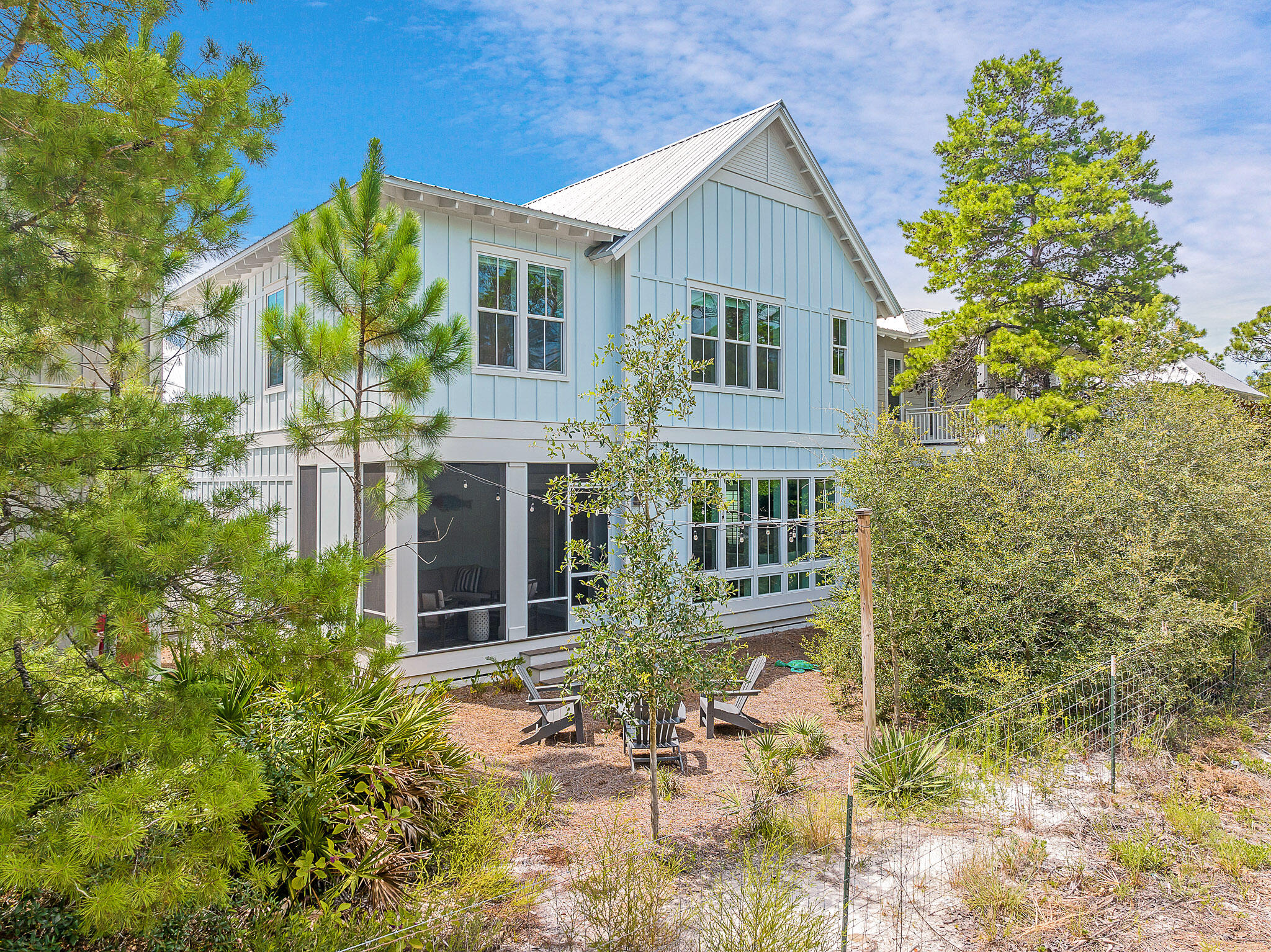 LAKESIDE AT BLUE MOUNTAIN BEACH - Residential