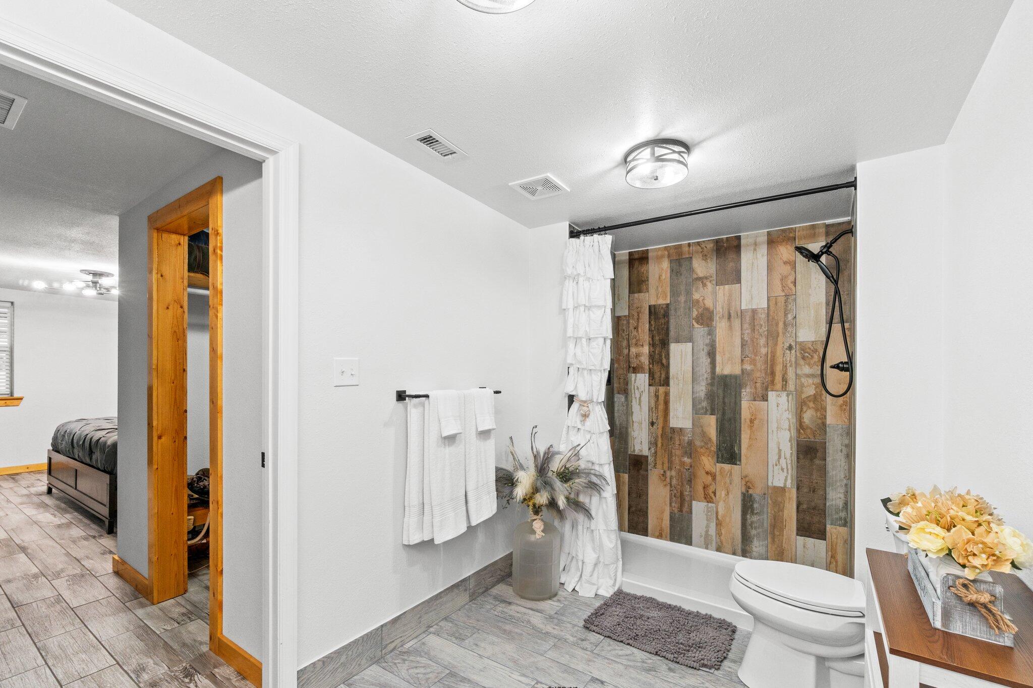 Picketts Add - Residential