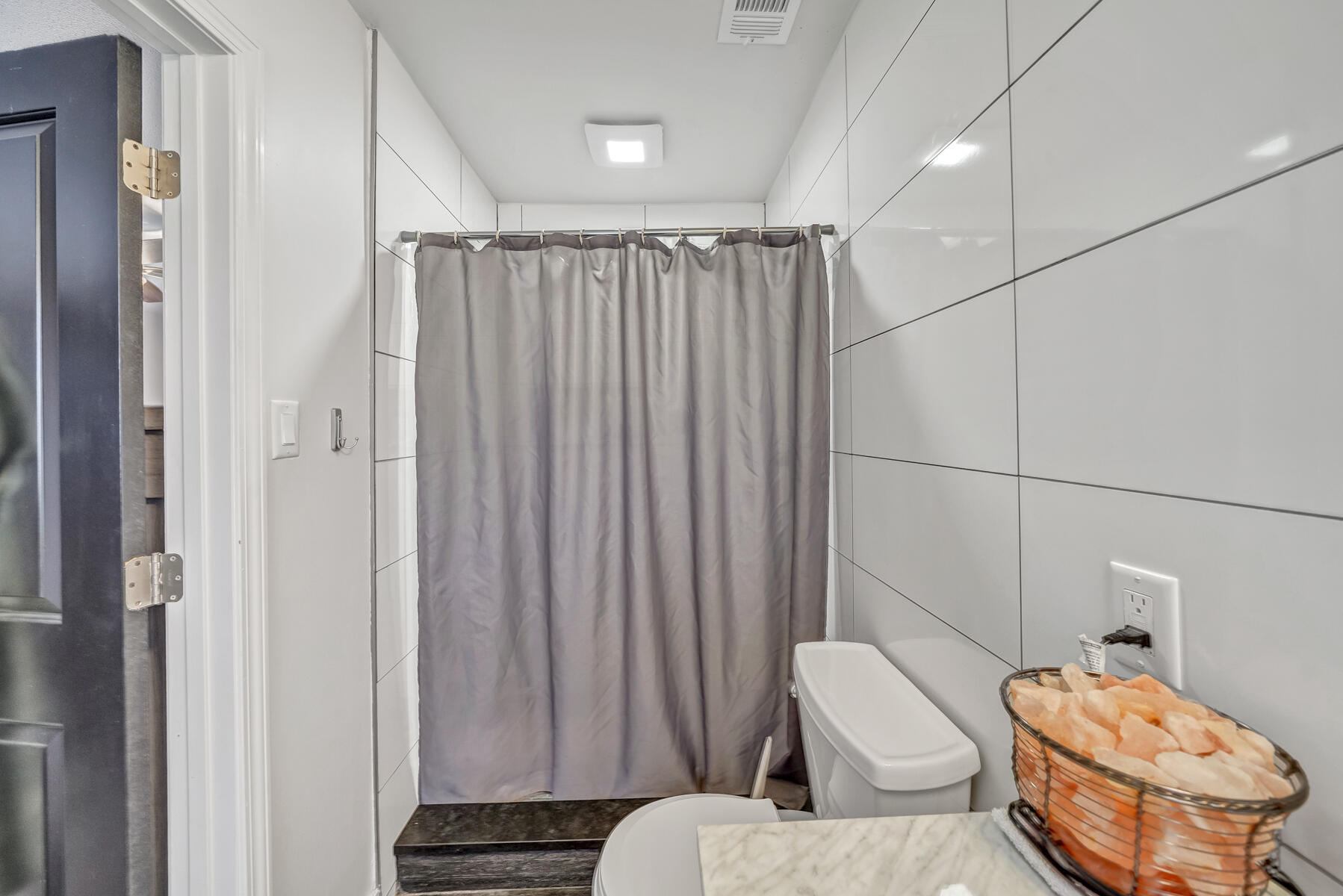 LAKE LORRAINE ESTATES - Residential