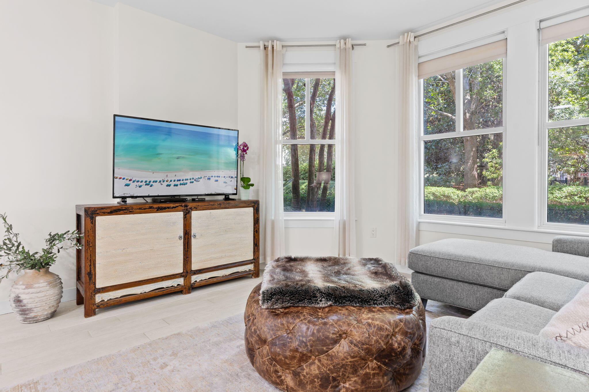 BAHIA CONDO - Residential