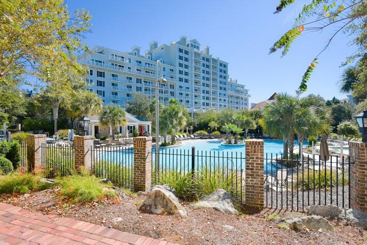 BAHIA CONDO - Residential
