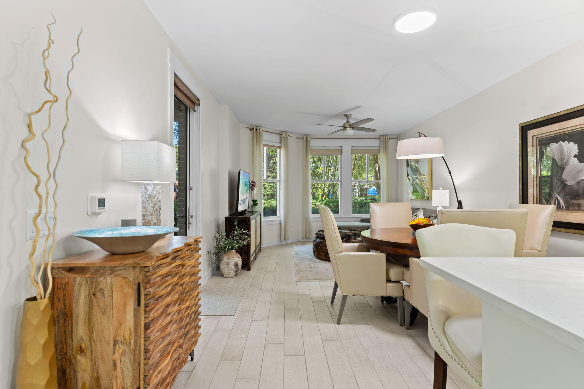 BAHIA CONDO - Residential