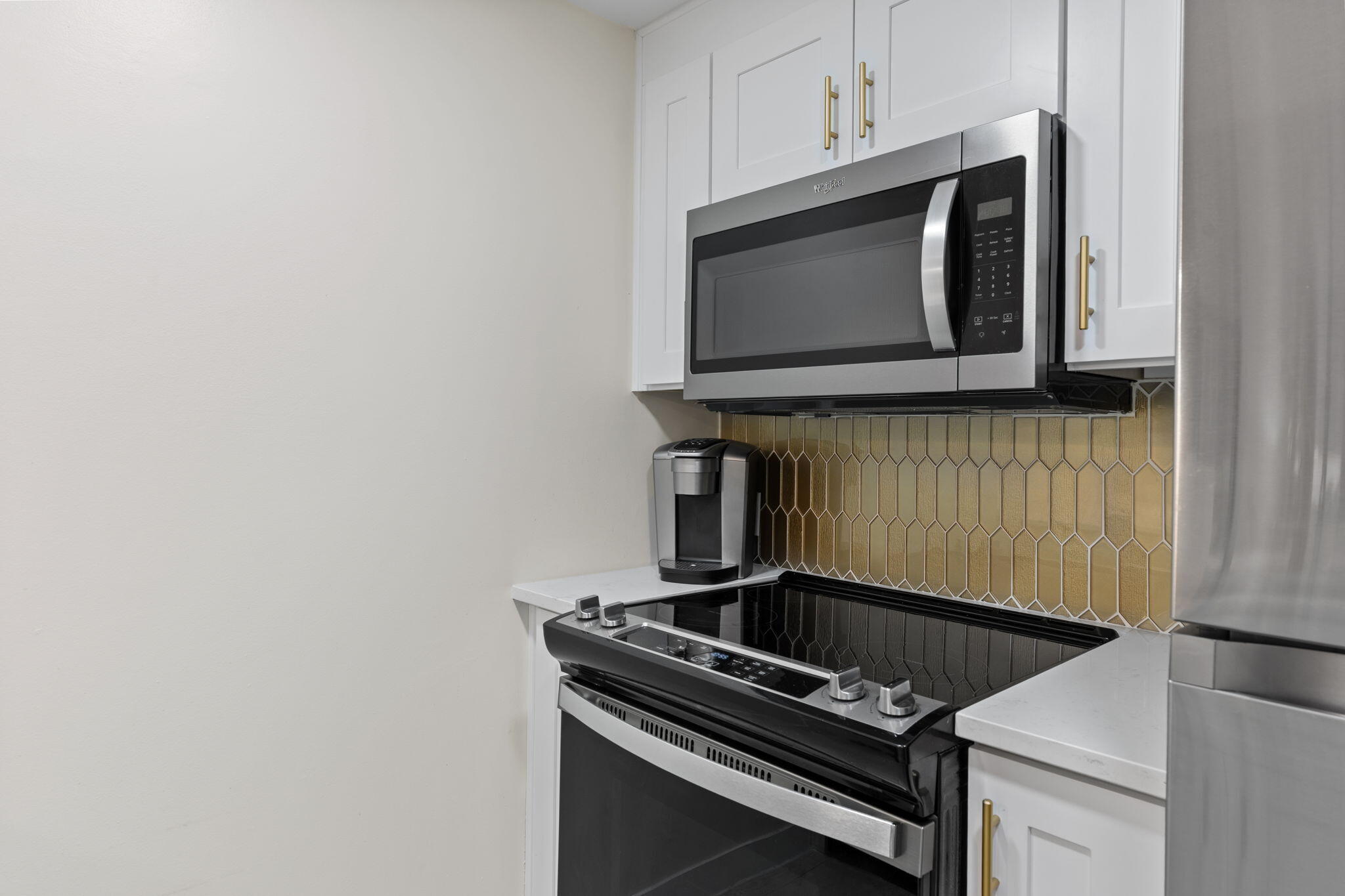 BAHIA CONDO - Residential