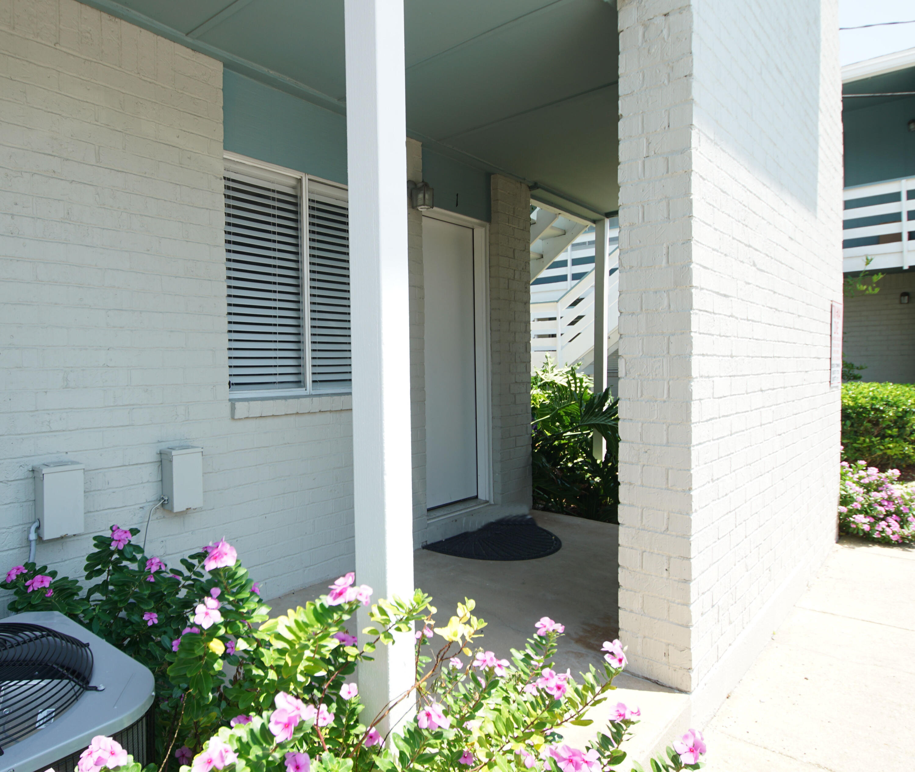 BAYVIEW WATERS CONDO - Residential