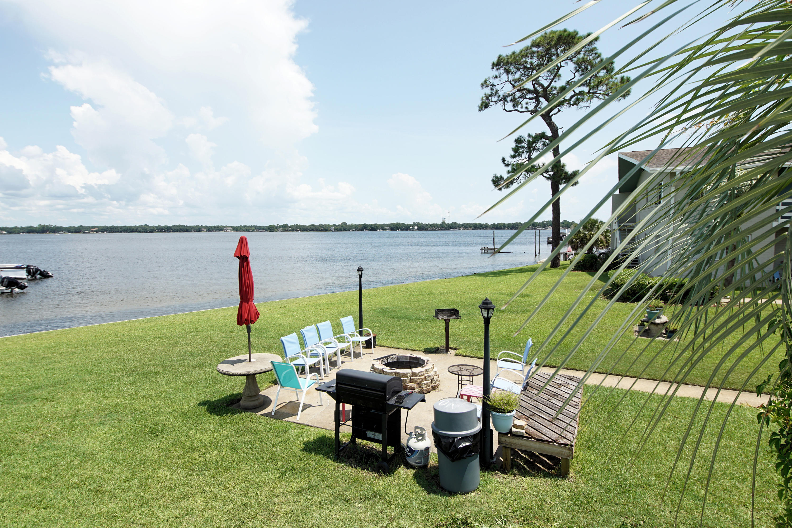 BAYVIEW WATERS CONDO - Residential