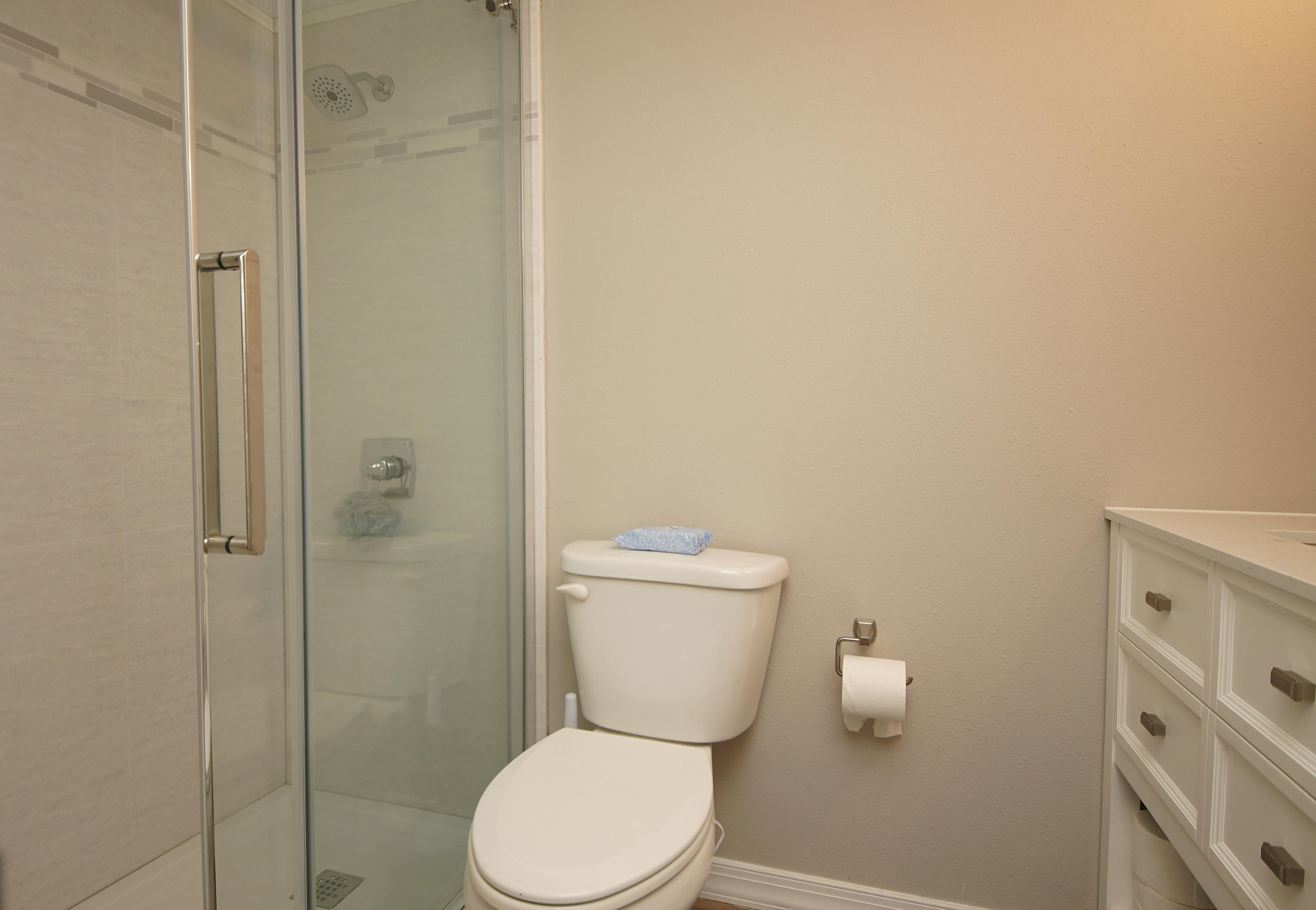 BAYVIEW WATERS CONDO - Residential