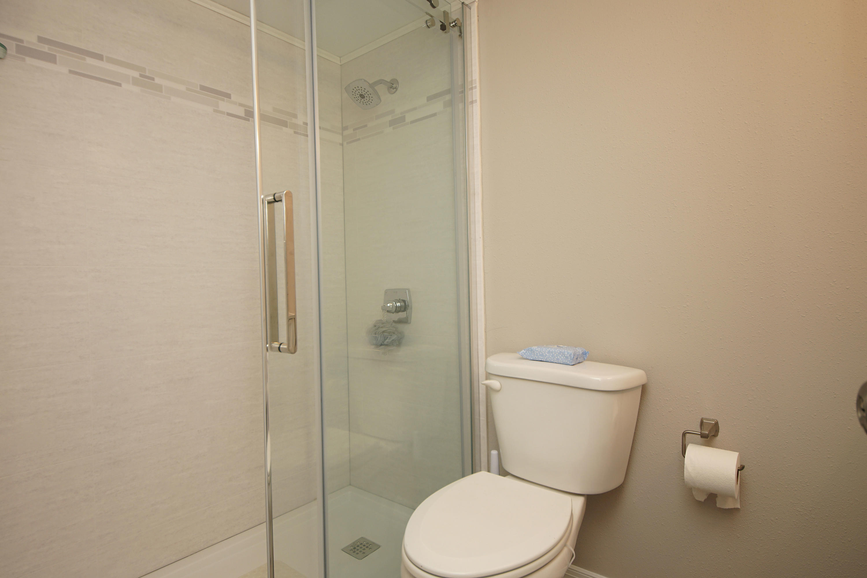 BAYVIEW WATERS CONDO - Residential