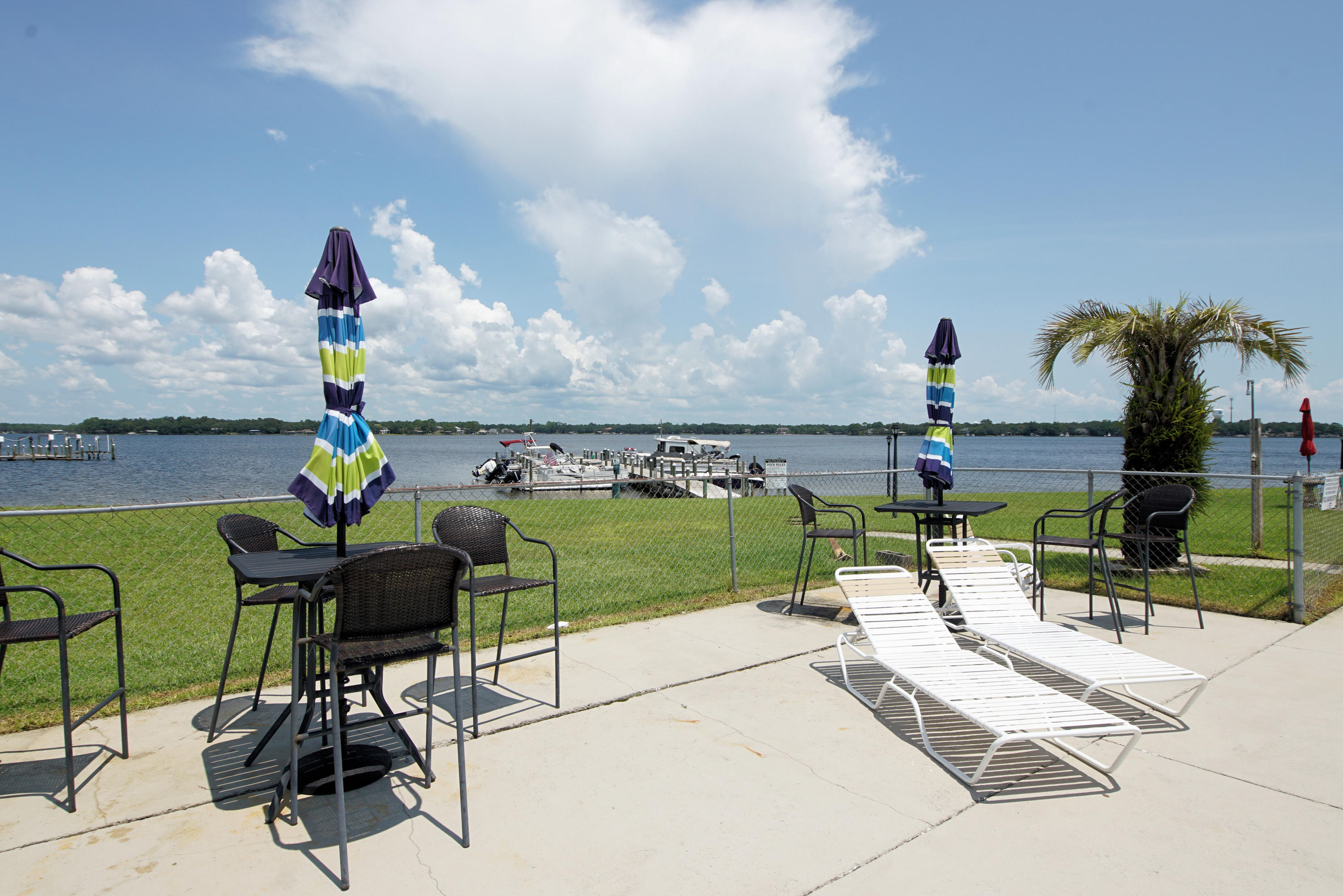 BAYVIEW WATERS CONDO - Residential