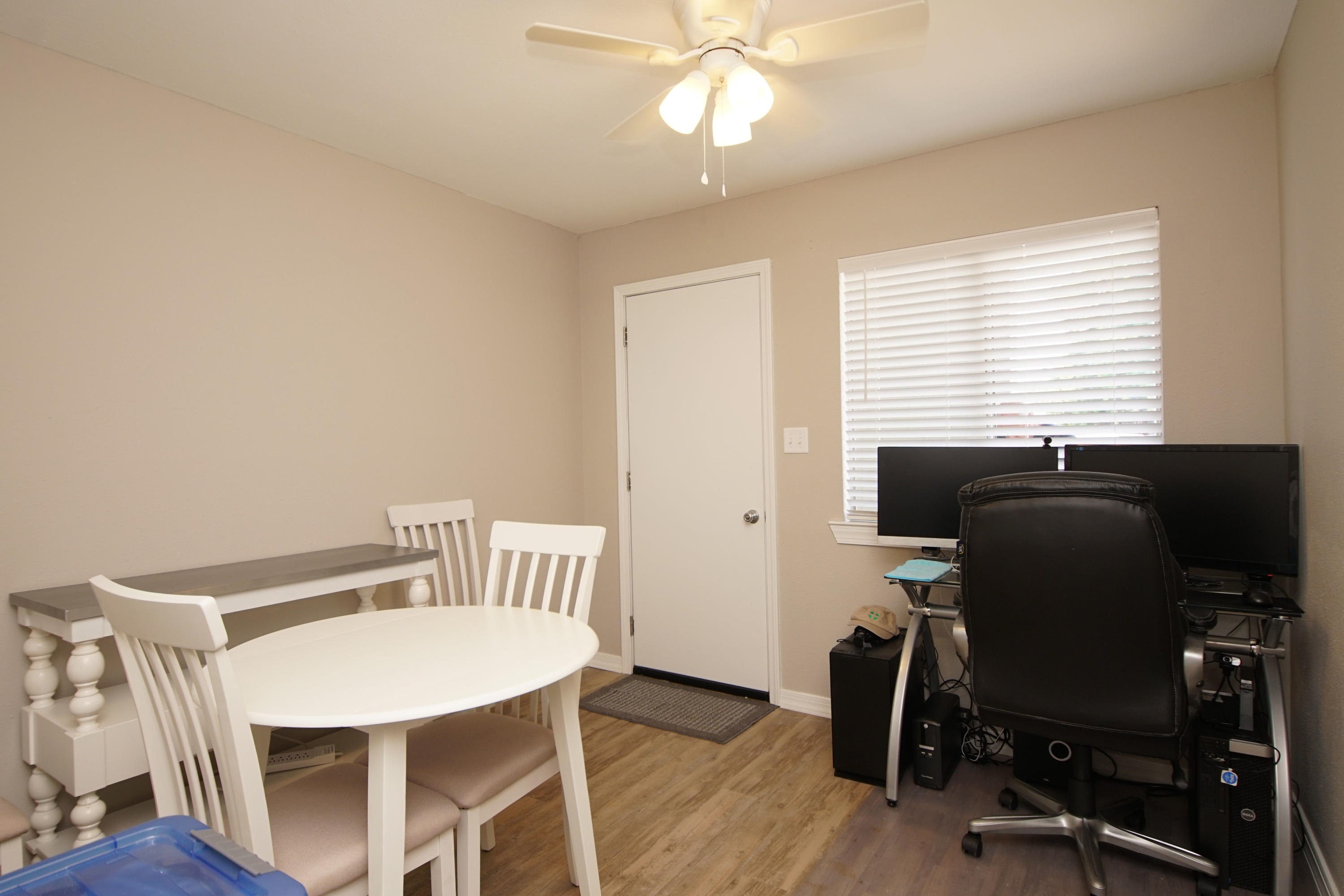 BAYVIEW WATERS CONDO - Residential