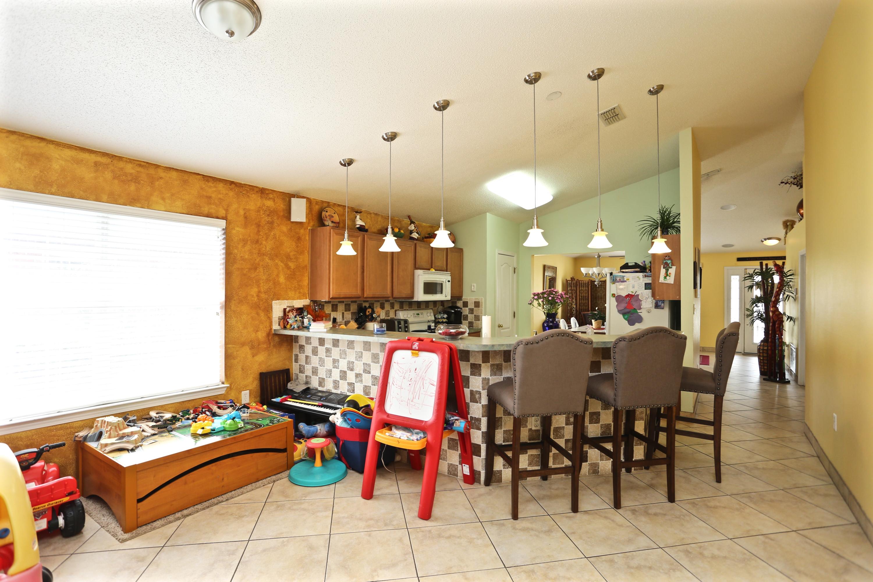 PARADISE RETREAT - Residential