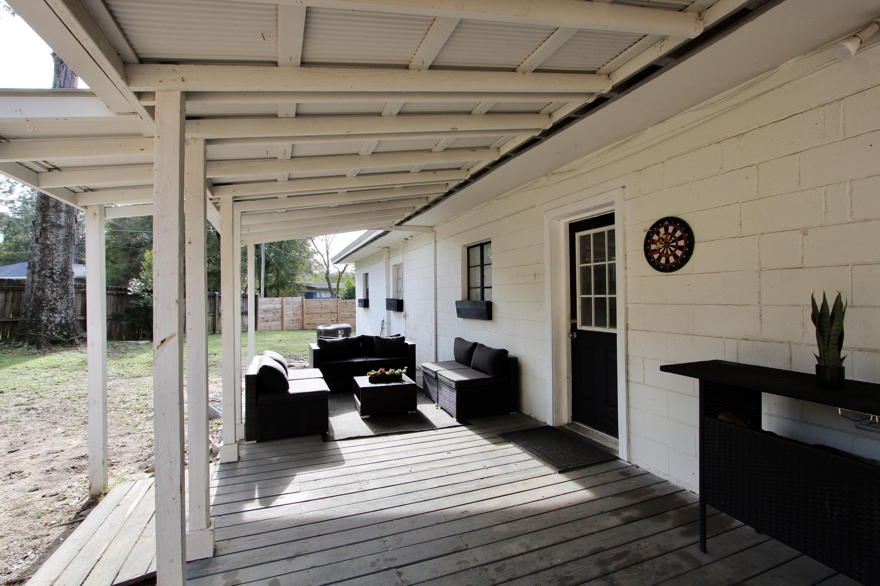 S/D Lot 15 Blk D - Residential Lease