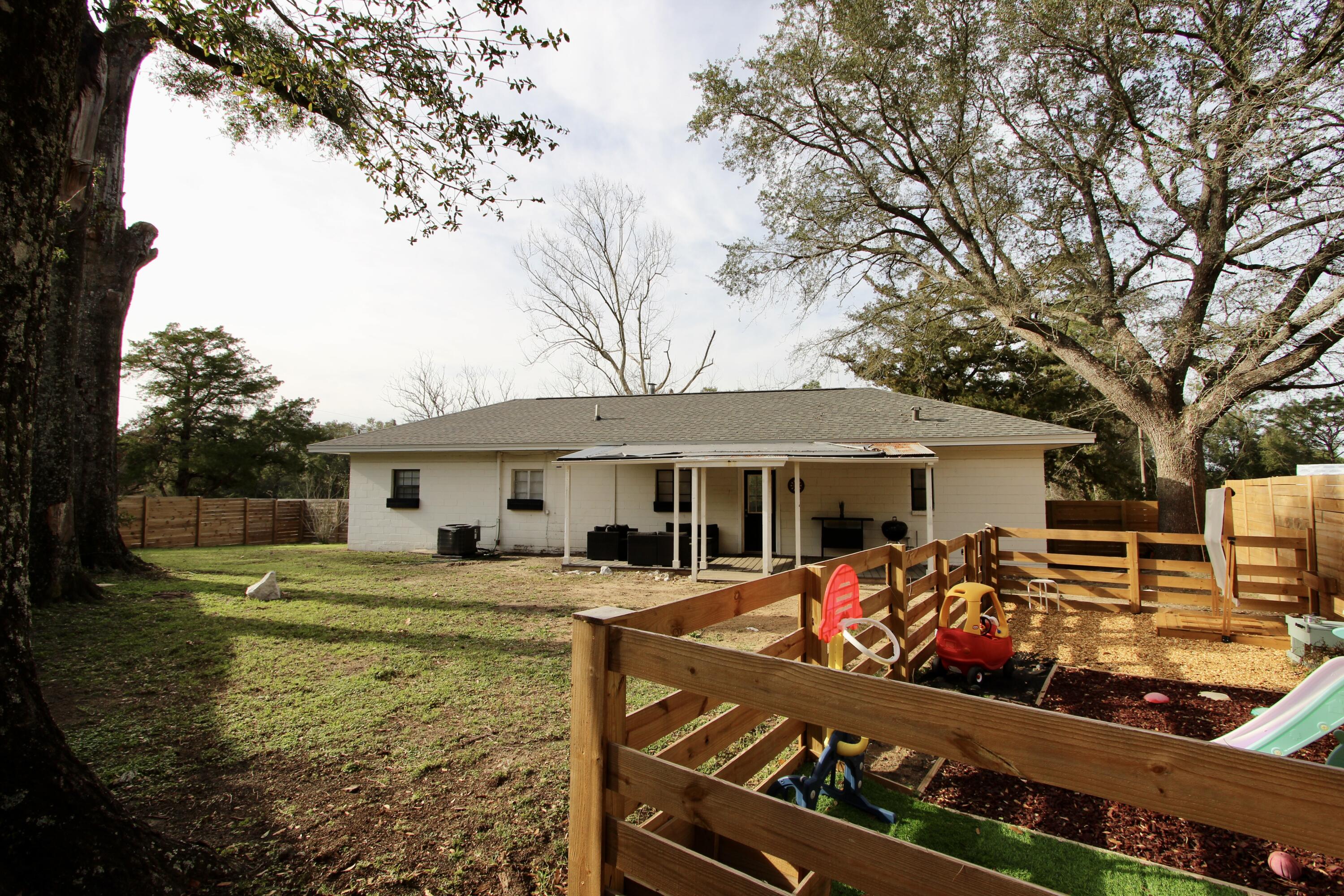S/D Lot 15 Blk D - Residential Lease