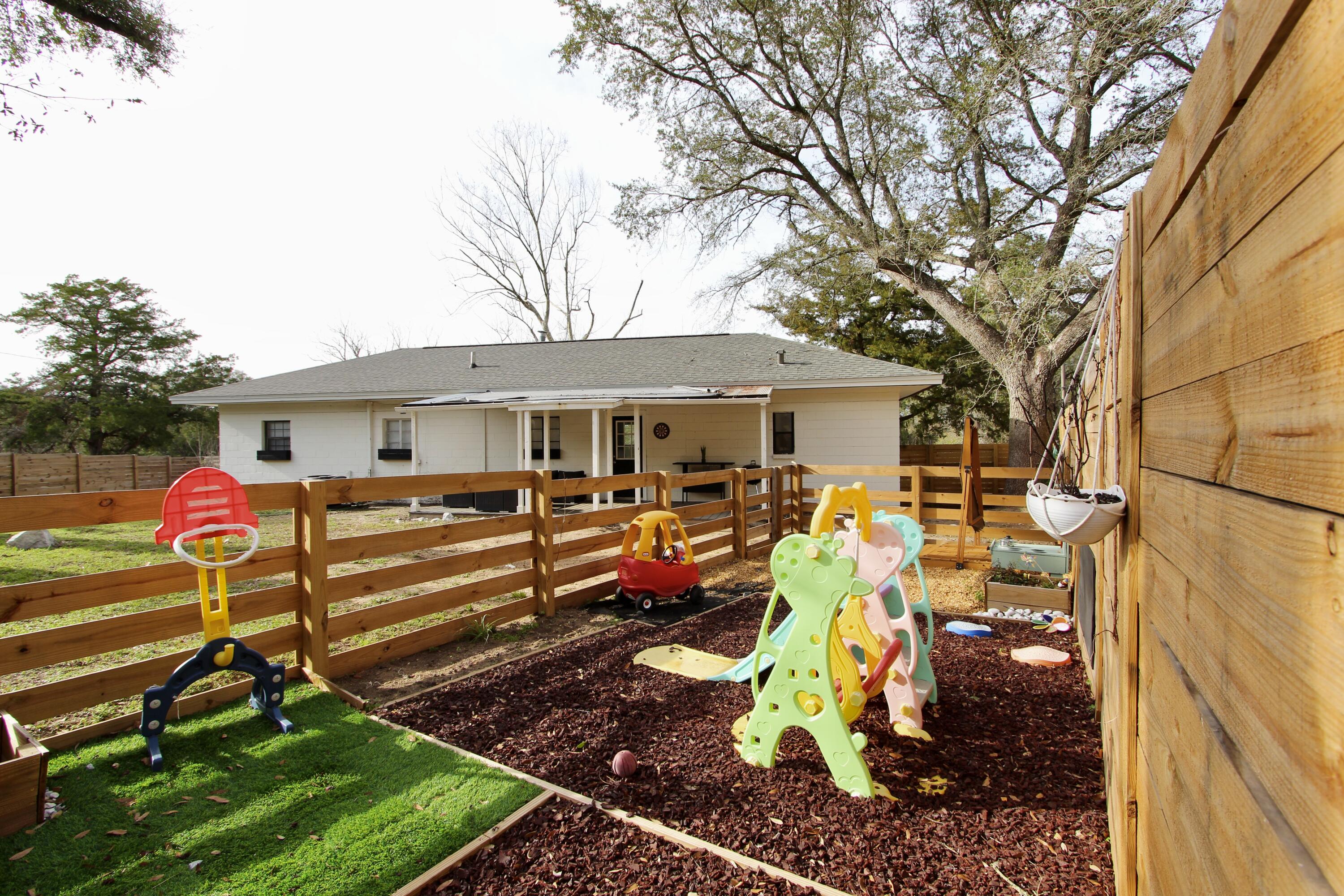 S/D Lot 15 Blk D - Residential Lease