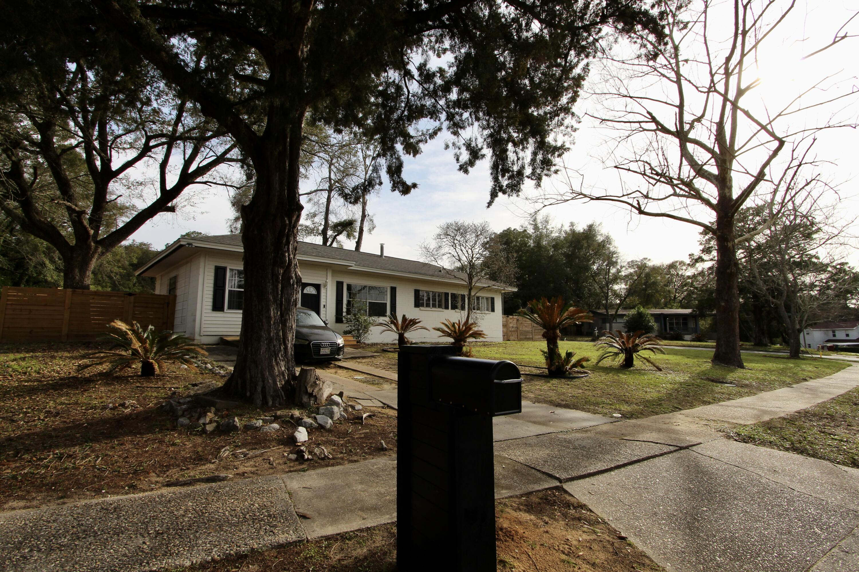 S/D Lot 15 Blk D - Residential Lease