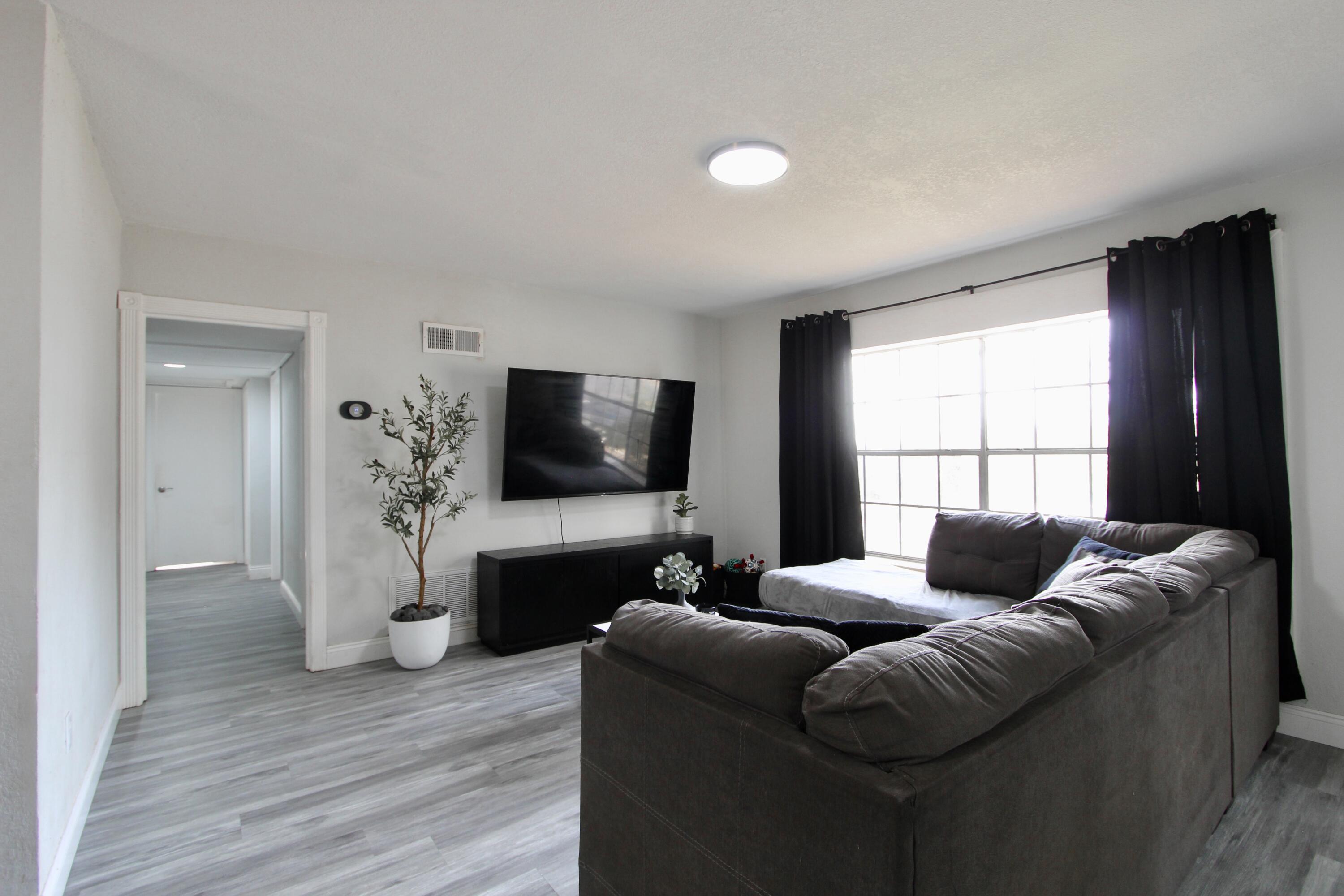 S/D Lot 15 Blk D - Residential Lease