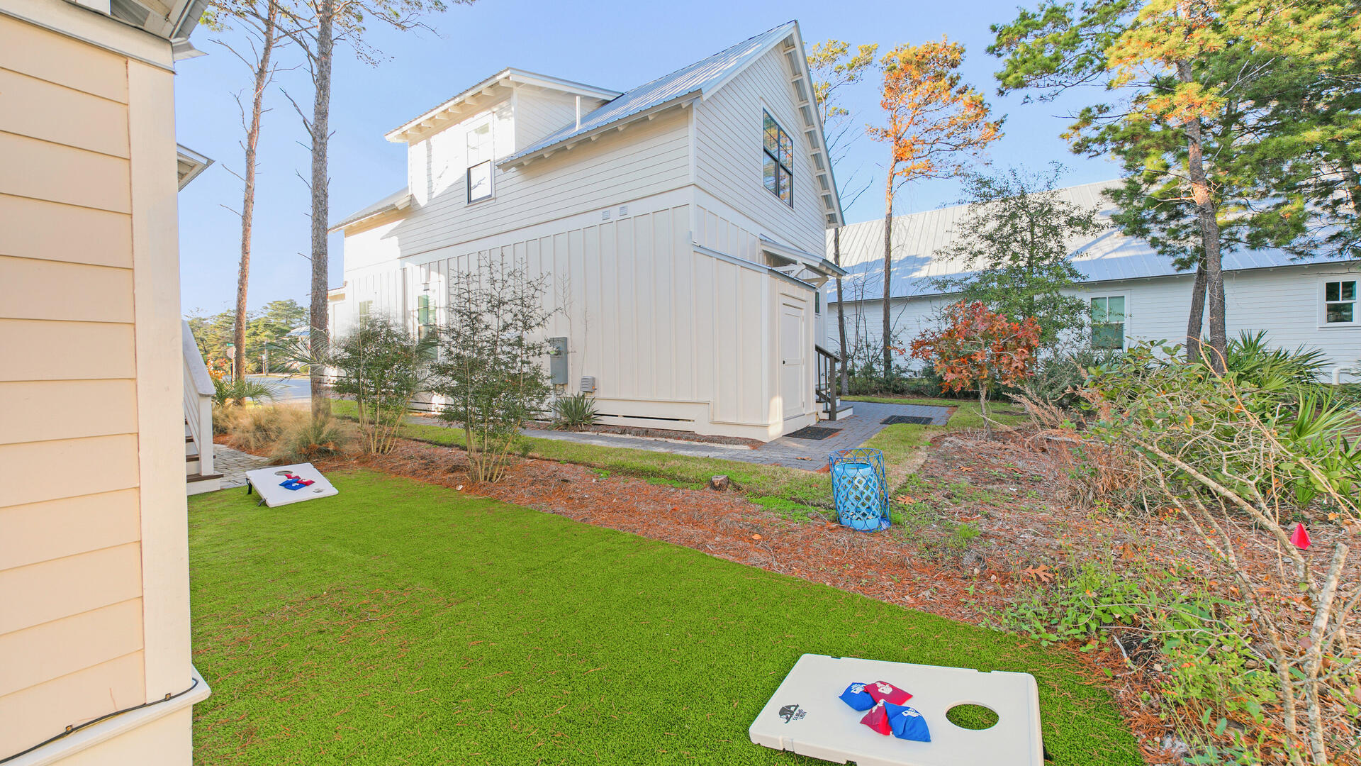 SHADOW PINES - Residential