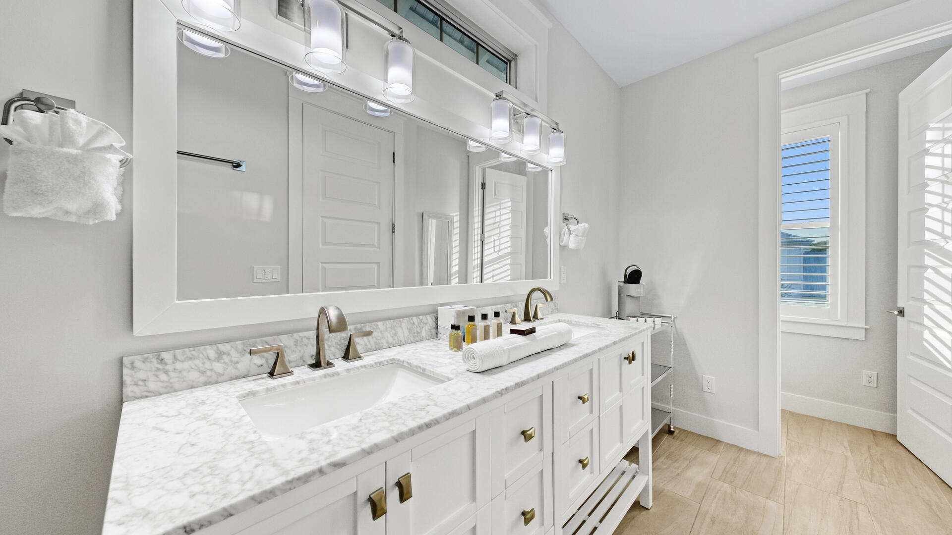 SHADOW PINES - Residential