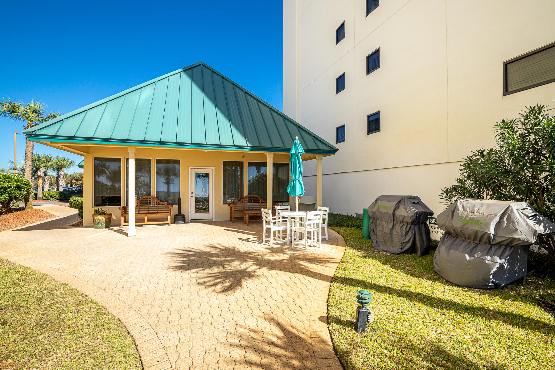 JADE EAST TOWERS CONDO - Residential