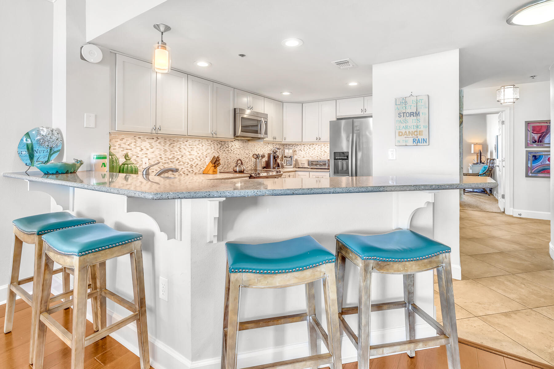 JADE EAST TOWERS CONDO - Residential