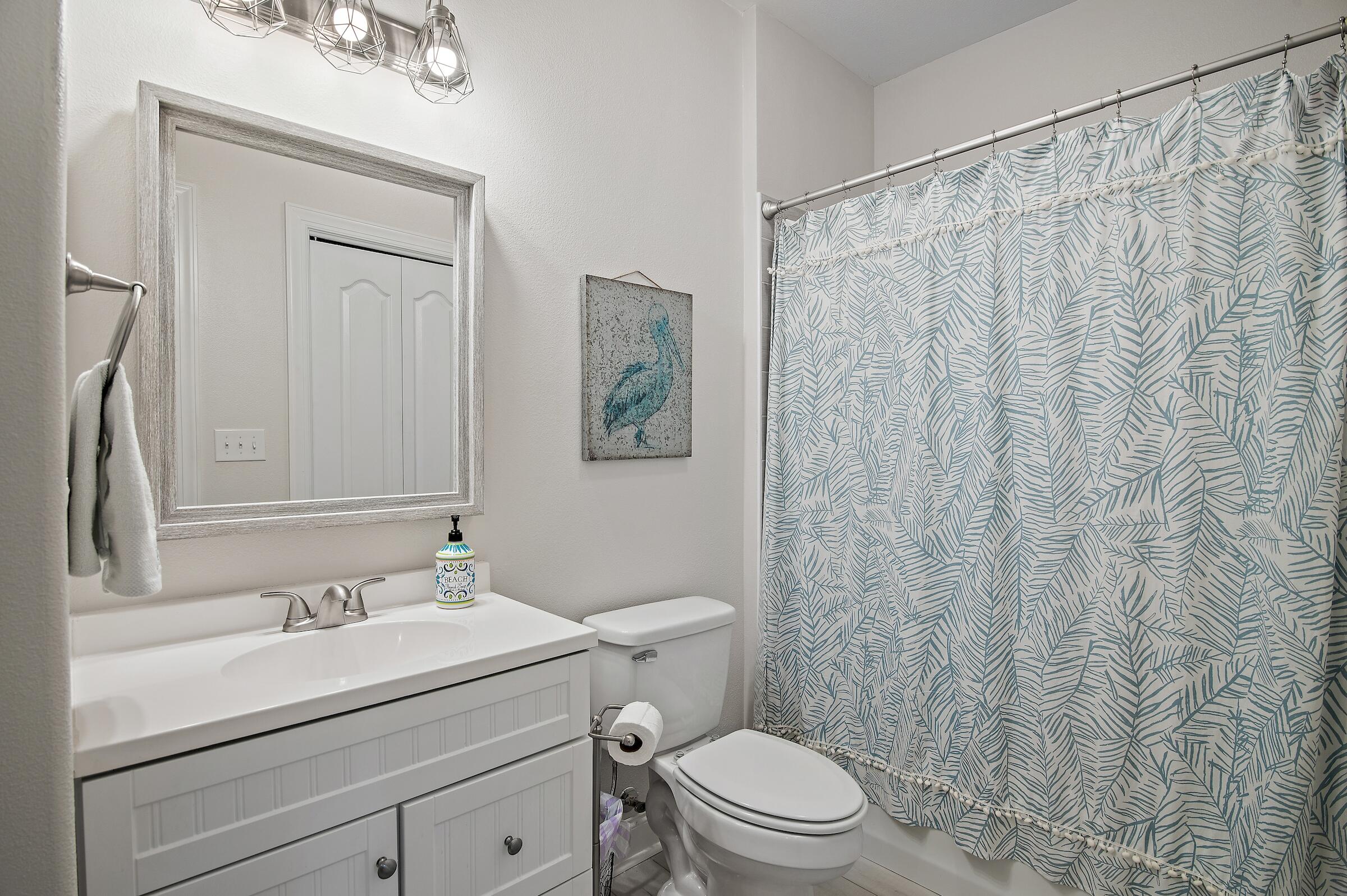 DIAMOND LAKES - Residential