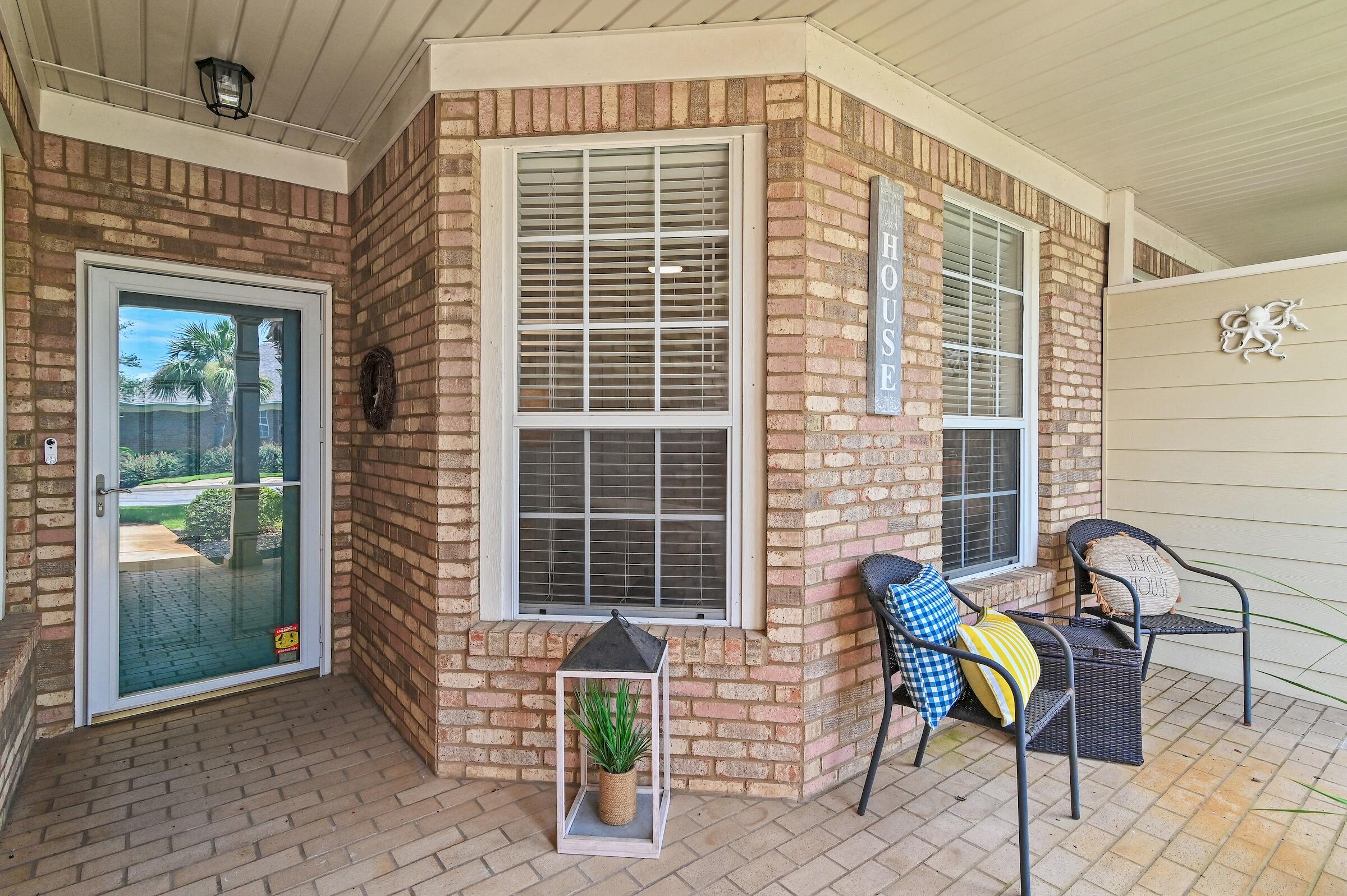 DIAMOND LAKES - Residential