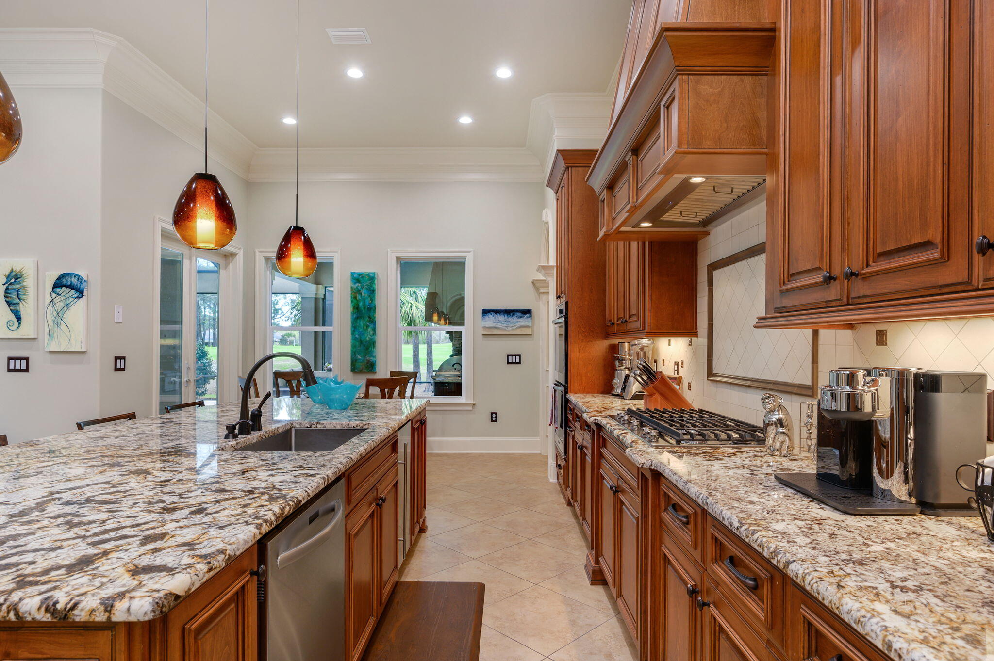BAYTOWNE AVENUE - Residential