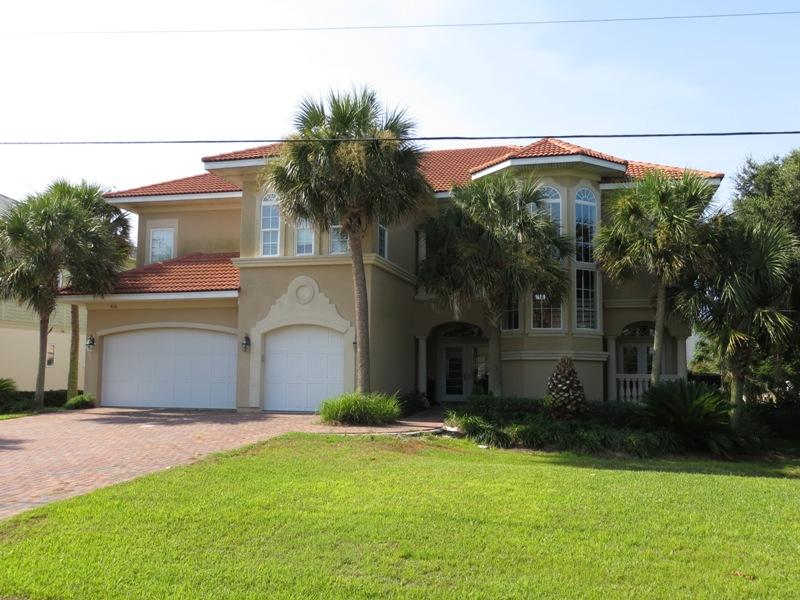 HOLIDAY ISLE - Residential