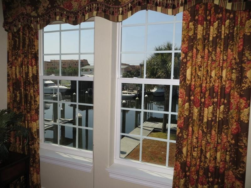 HOLIDAY ISLE - Residential